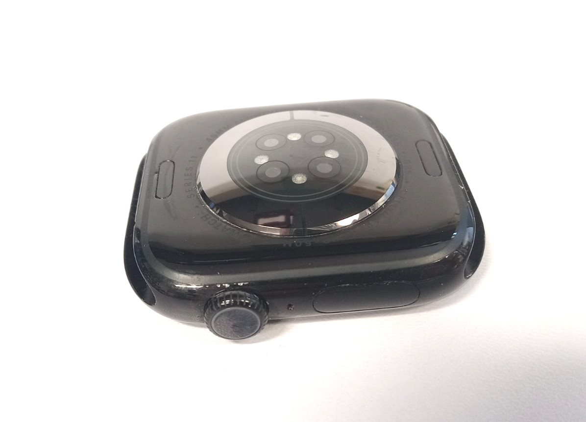 Apple Watch Series 11 46mm (Jet Black, Unlocked) – Tested, Fully Functional!