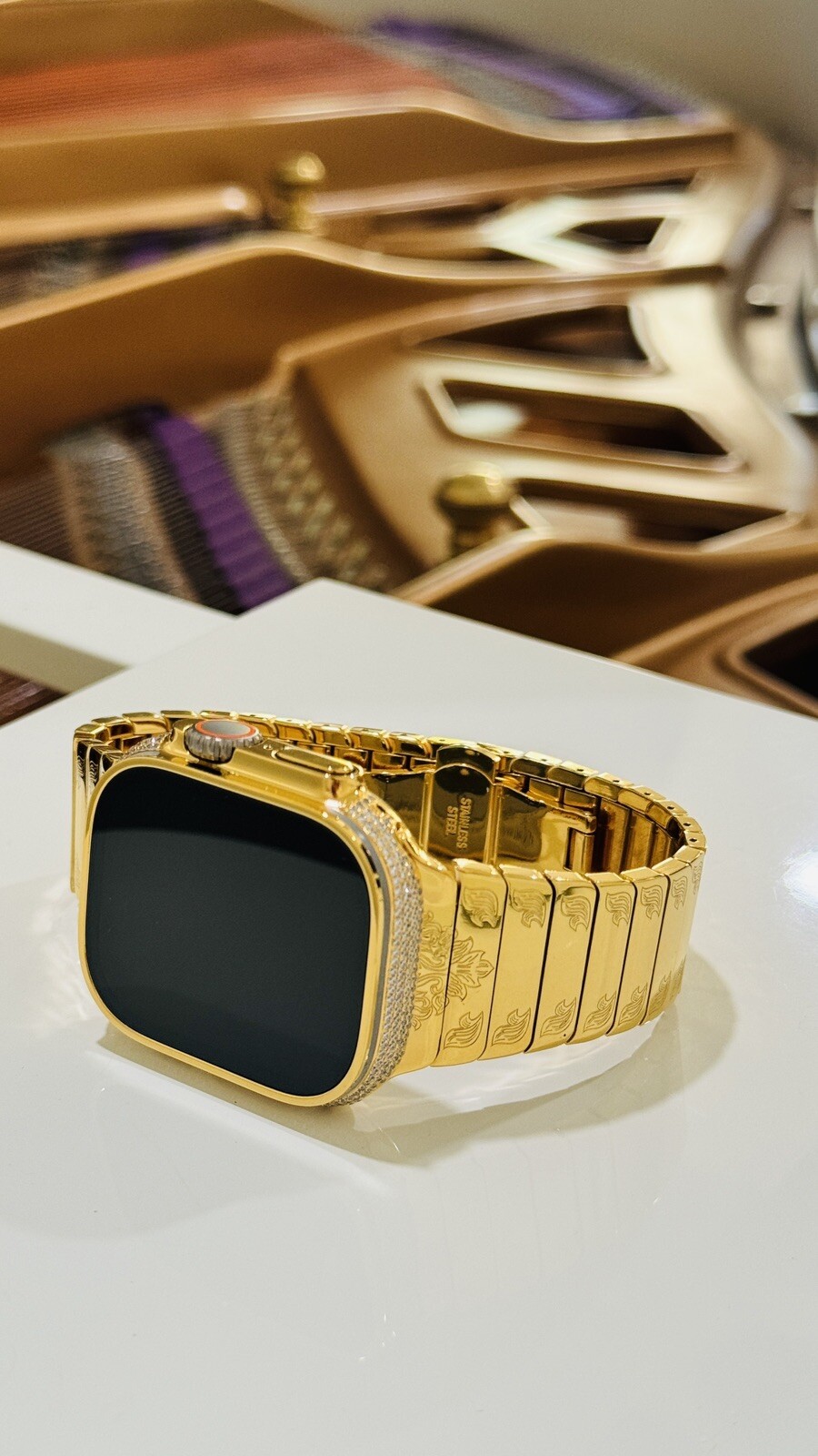 24k Gold Plated Apple Watch ULTRA 3 49mm Zircon Diamonds Engraved 24k Gold Band