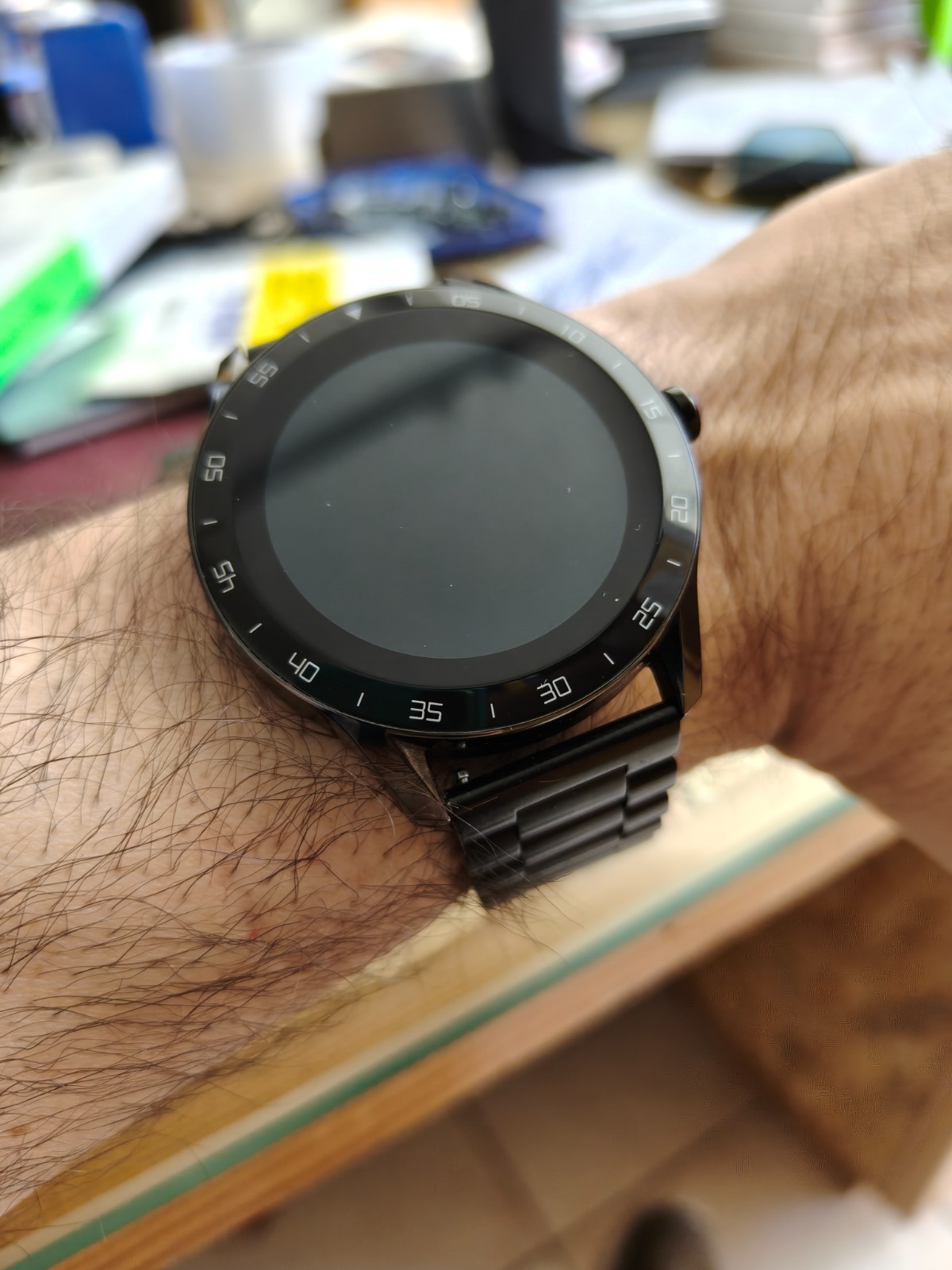 Blackview X1 Smartwatch – Near Mint Condition – Original Packaging + 3 Straps