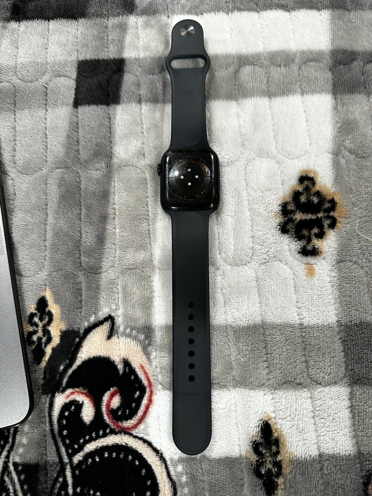 Apple Watch Series 7 45mm- Midnight. BOX NOT INCLUDED