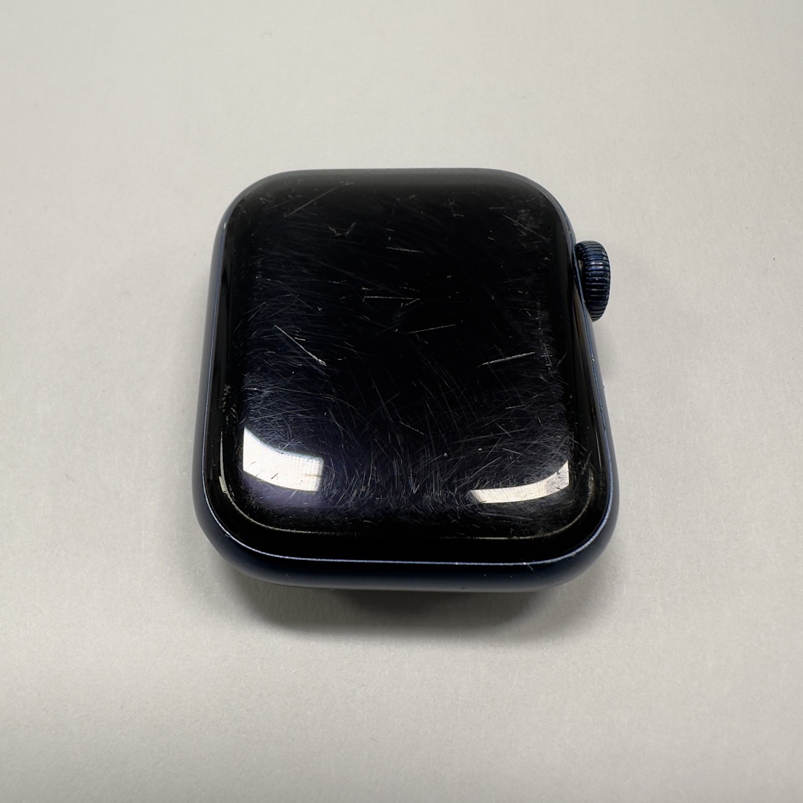 Apple 40mm Apple Watch Series 6 M02R3LL/A | Power Issue | For Parts