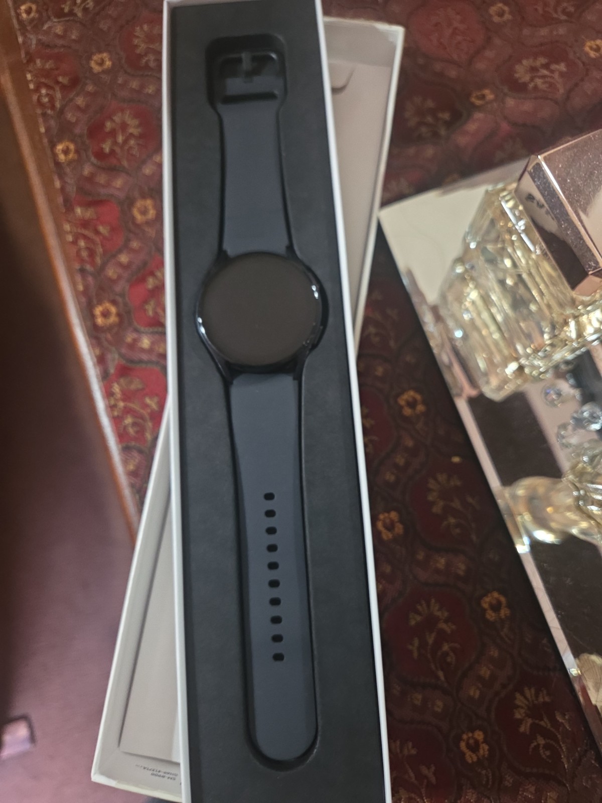 Samsung Galaxy Watch5 40 mm Black Case Black – SM-R900NZAAXAA