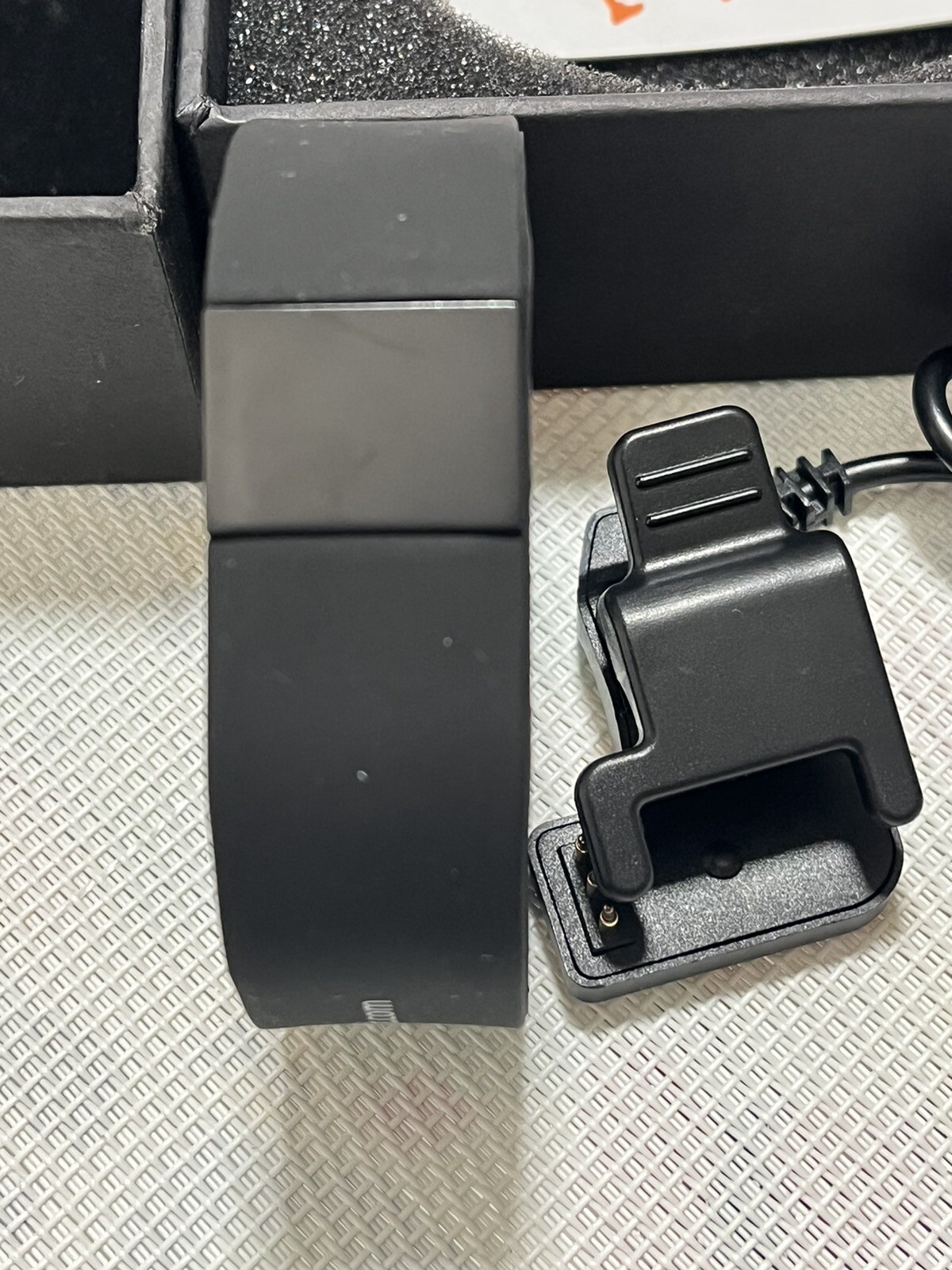 smart bracelet CPU: Nordic nRF51822