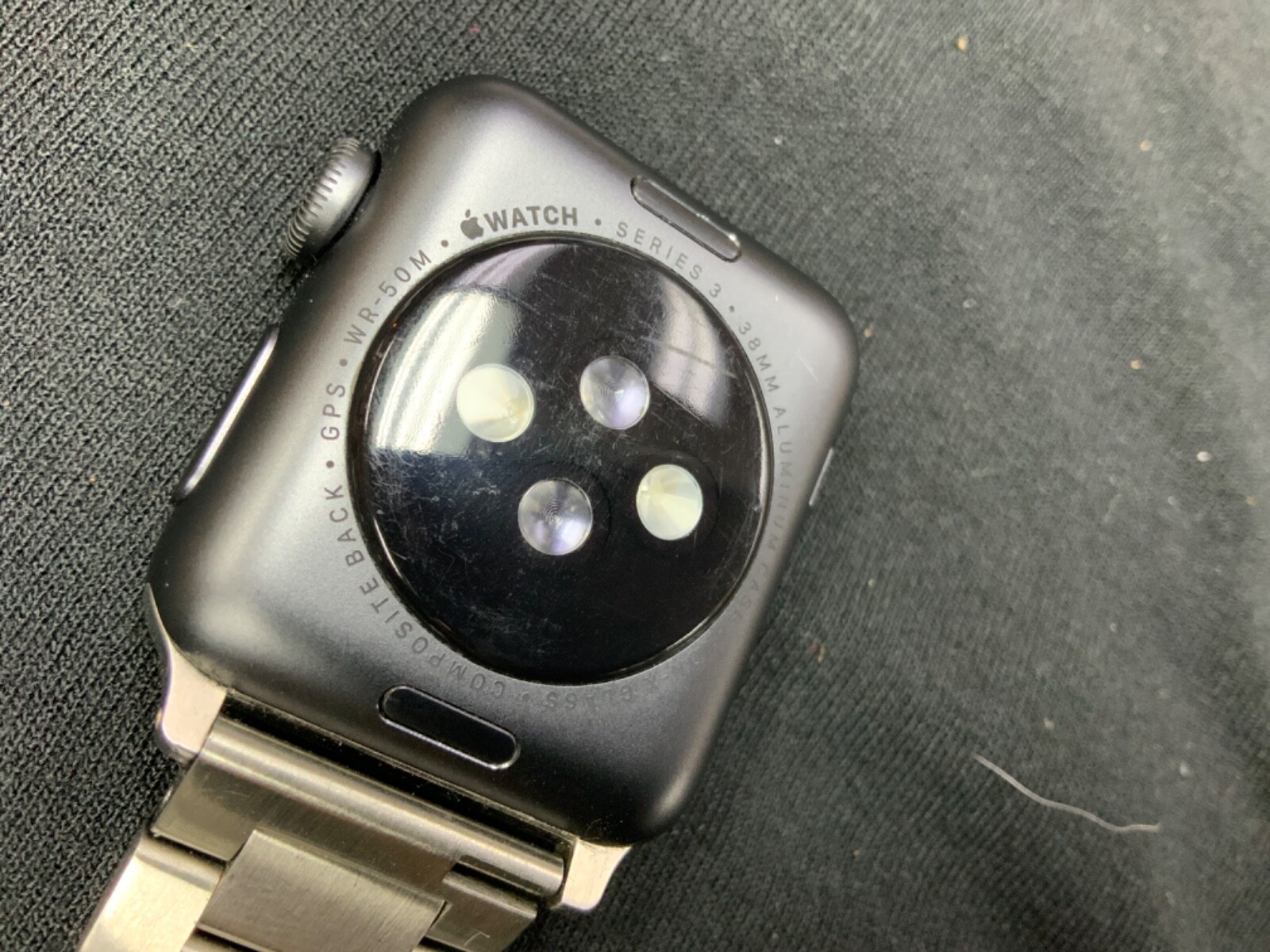 Apple Watch Series 3 38mm GPS Silver Aluminum Case Space Gray