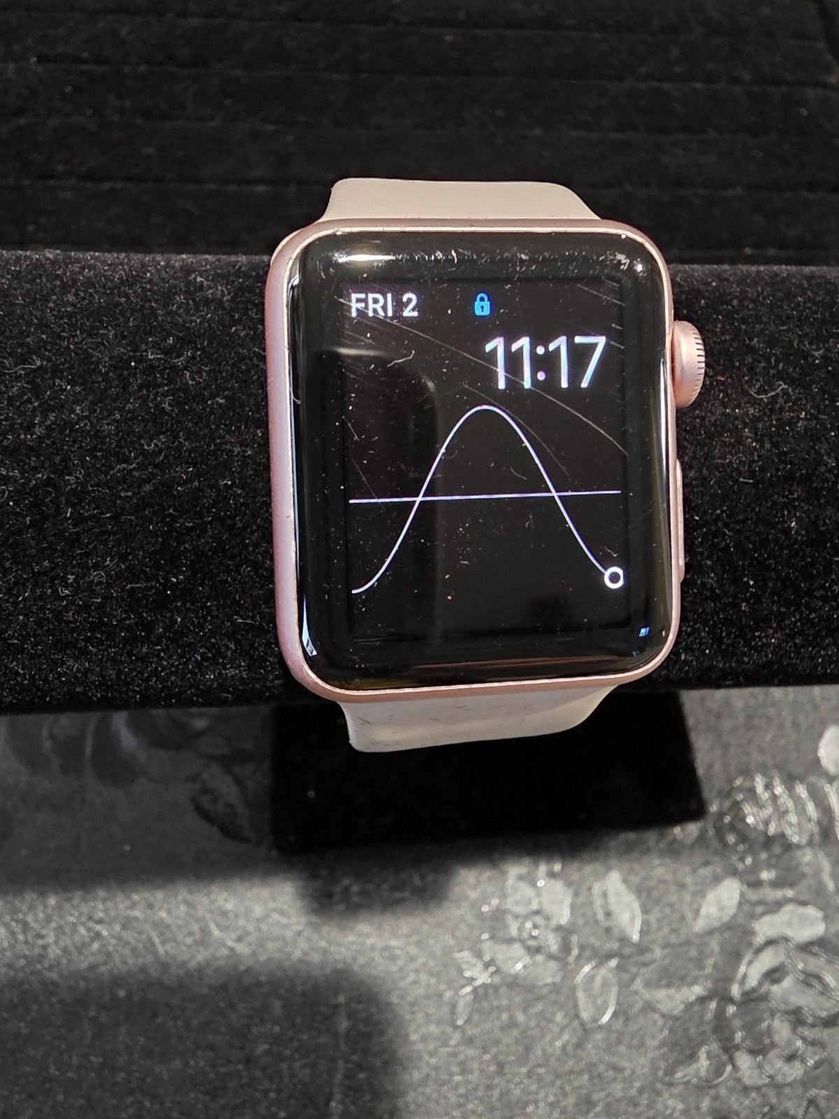 Apple Watch A1553 7000 Series 38mm Rose Gold With Band