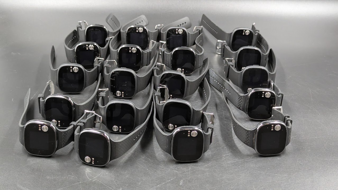 Lot of 20 Various Smart Watches Asus VivoWatch – Not Working, For Parts/Repair