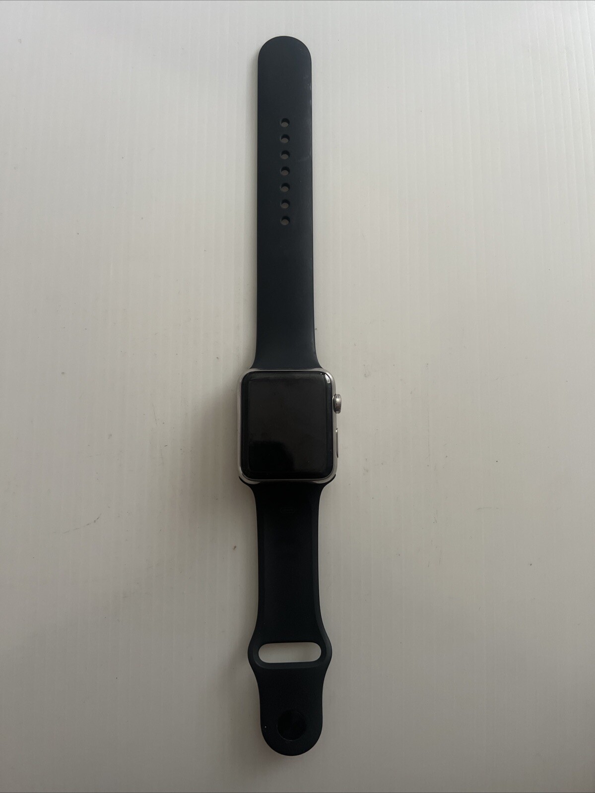 Apple Watch Sport Series 7000 42mm Space Gray – Black Sports Band (FOR PARTS)