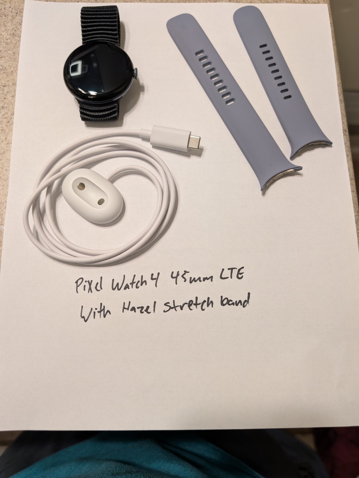 Pixel Watch 4 LTE 45mm. Moonstone