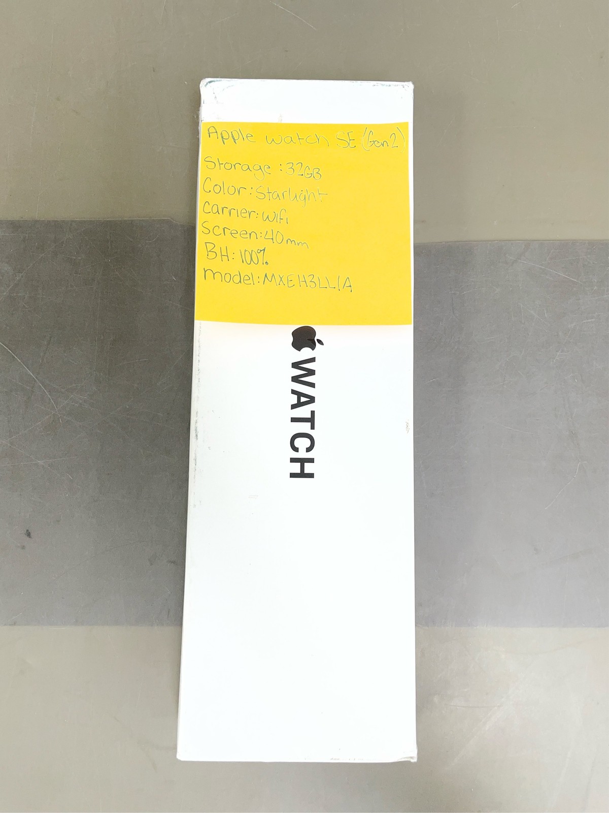 Apple Watch SE GPS (2024) 40mm Starlight Aluminum Case with Lake Green Sport Loo