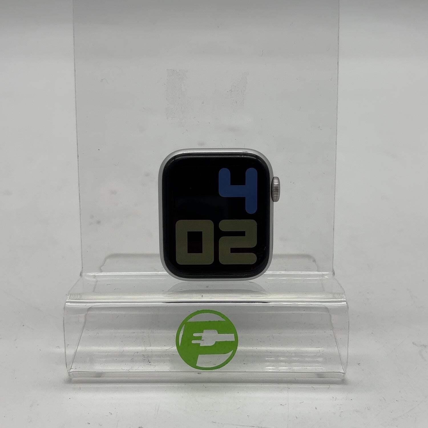 GPS Only Apple Watch SE 2nd Gen 44MM Silver Aluminum MNTQ3LL/A Face Only
