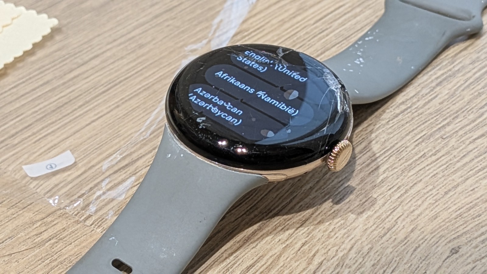 Google Pixel Watch 2 41mm Champagne Gold Case Hazel Band, BT/WIFI (FOR PARTS)