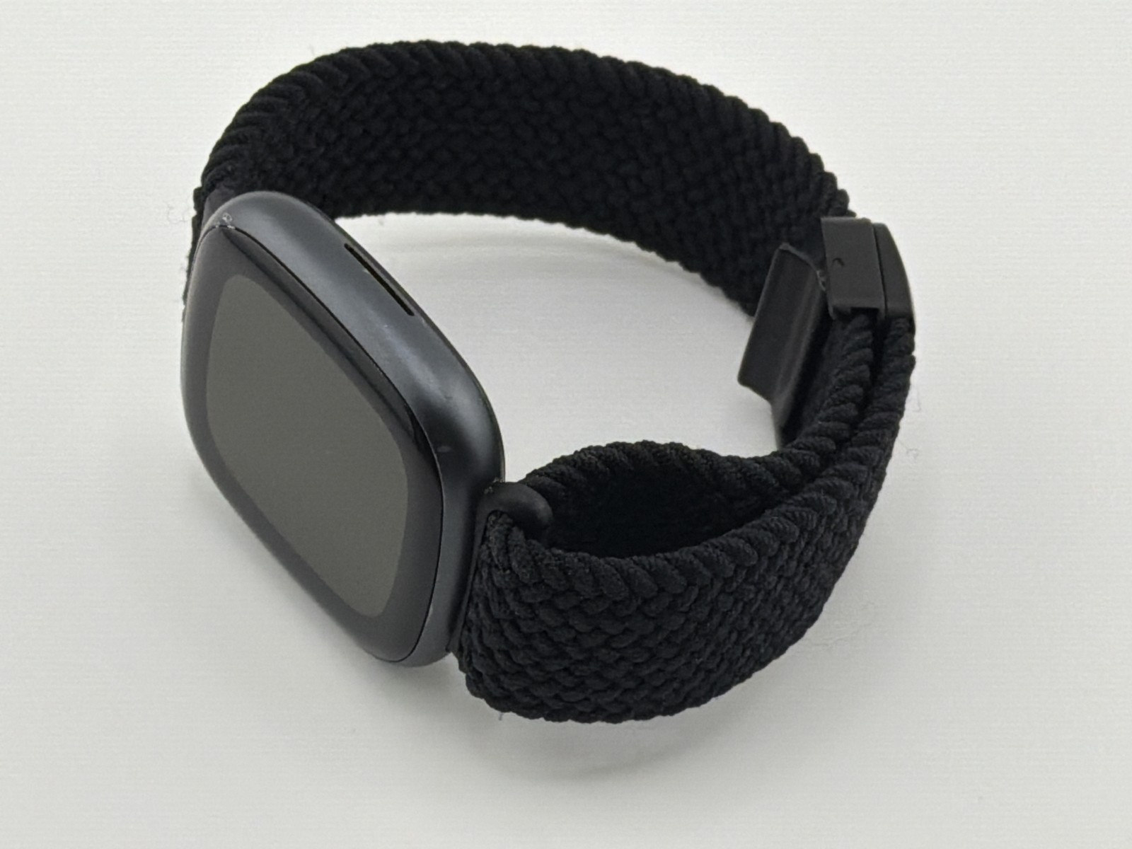 FitBit Versa 4 Graphite Aluminum With Black Fabric Band FB523 Used