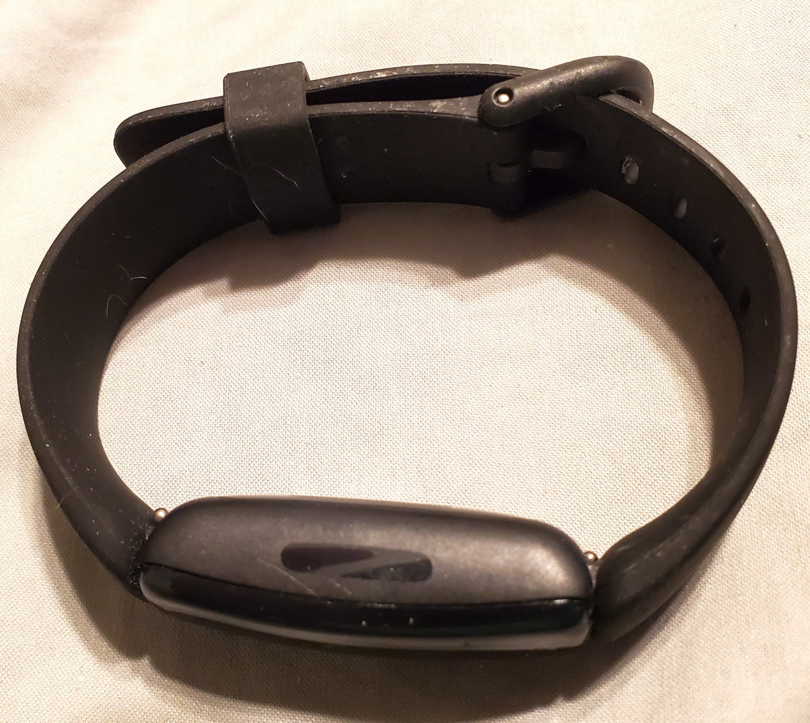 FITBIT ~ INSPIRE 2 ~ SMARTWATCH – FITNESS TRACKER + HEART RATE – New / Open Box
