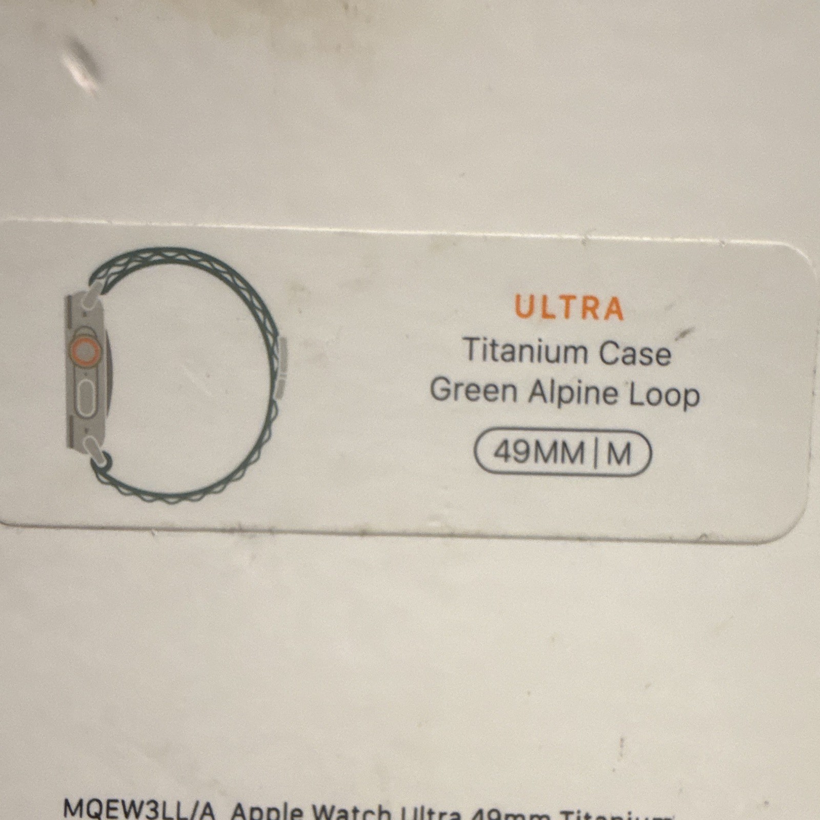 Apple Watch Ultra 49mm Titanium Silver Case GPS 32GB Green Alpine Loop
