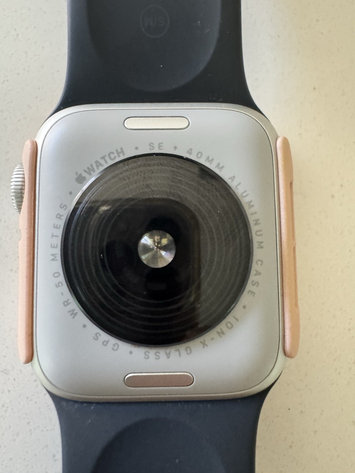 Apple Watch SE 40mm GPS – Silver – 94% Battery – Great Condition