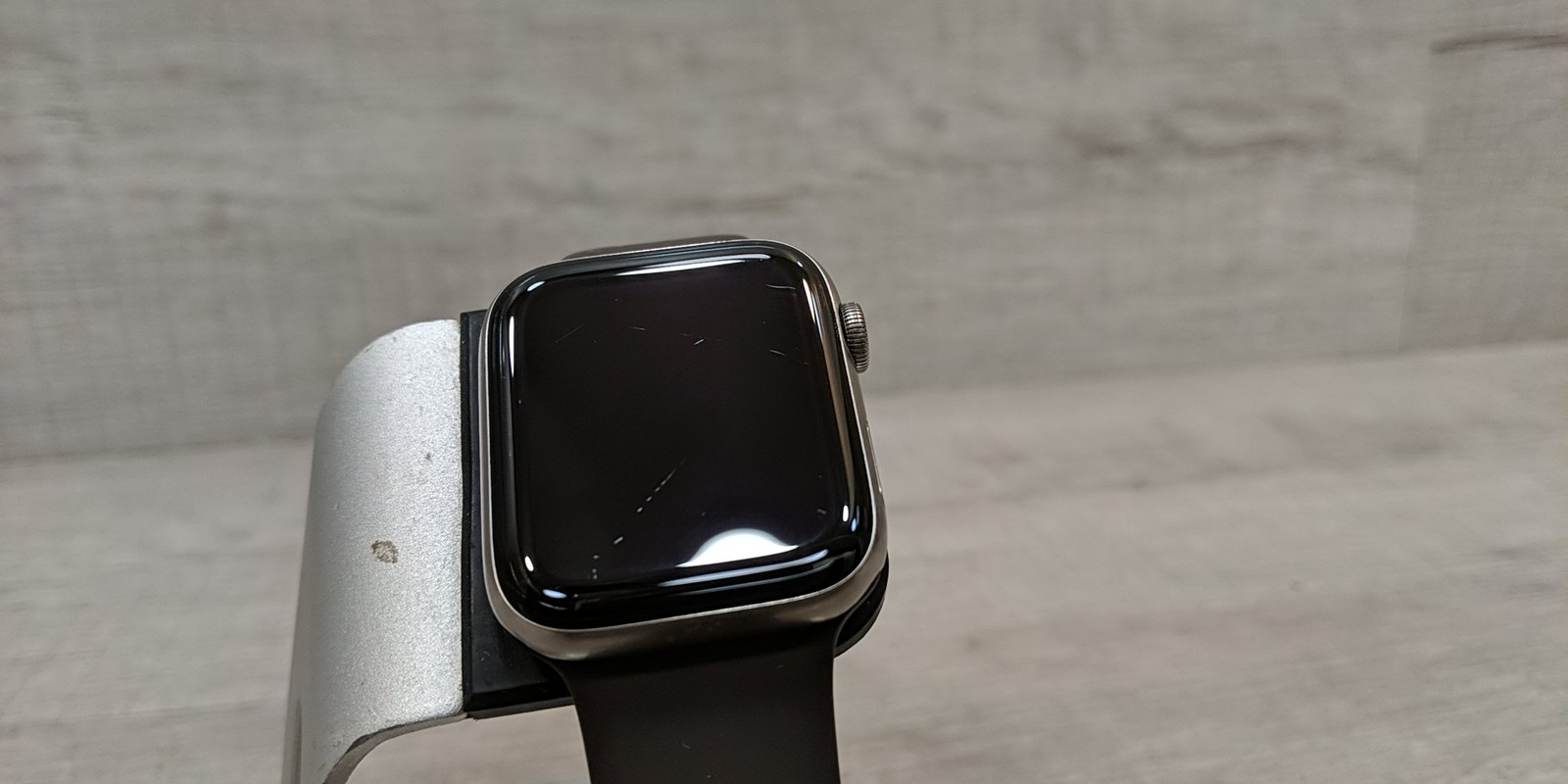 Apple Watch Series 5 Edition Titanium Sport 44 MM GPS+Cellular