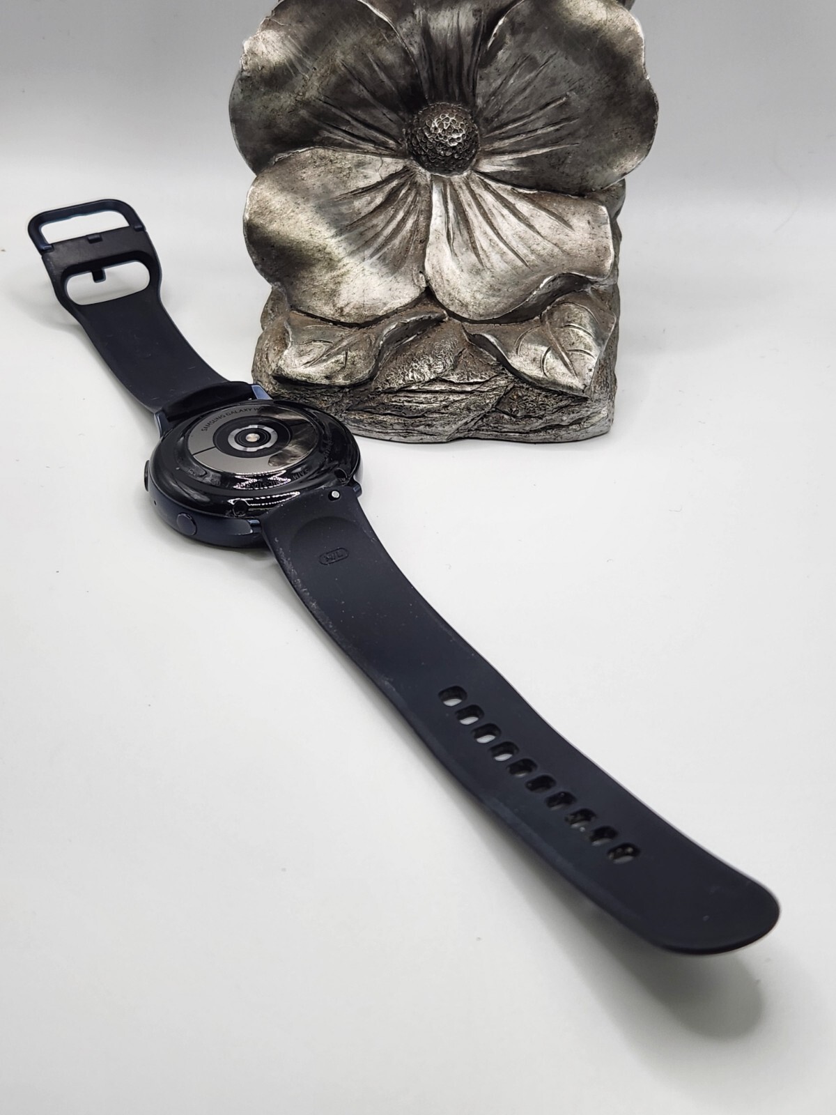 Samsung Galaxy Watch Active 2 SM-R820 44mm Aluminum Case,used, black band #150