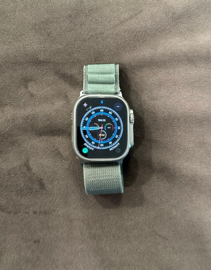 EXCELLENT – Apple Watch Ultra 49mm Green Alpine Loop – Original Box!