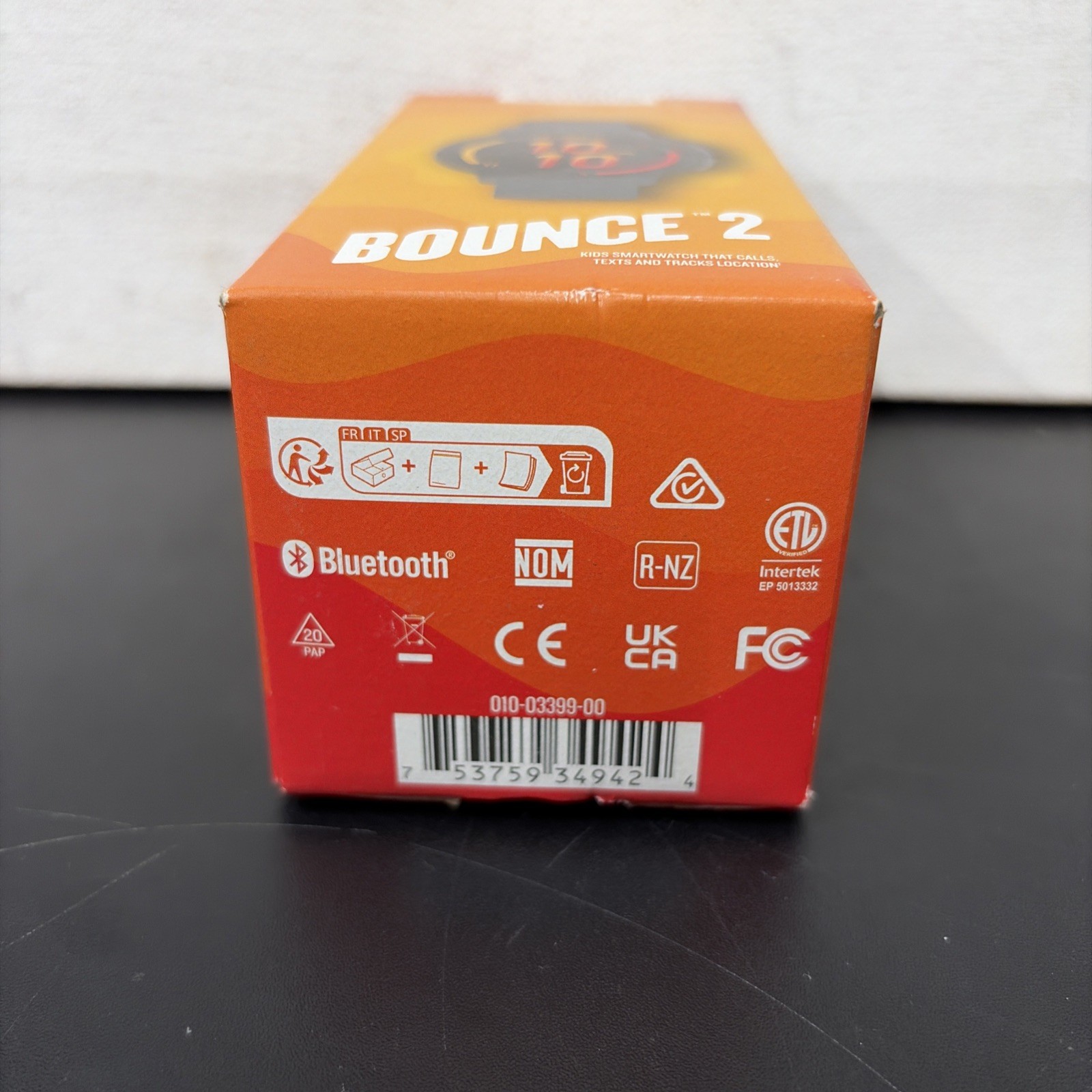NEW Garmin Bounce 2 Kids Smartwatch Gray w/Calling Messaging & Location Tracking