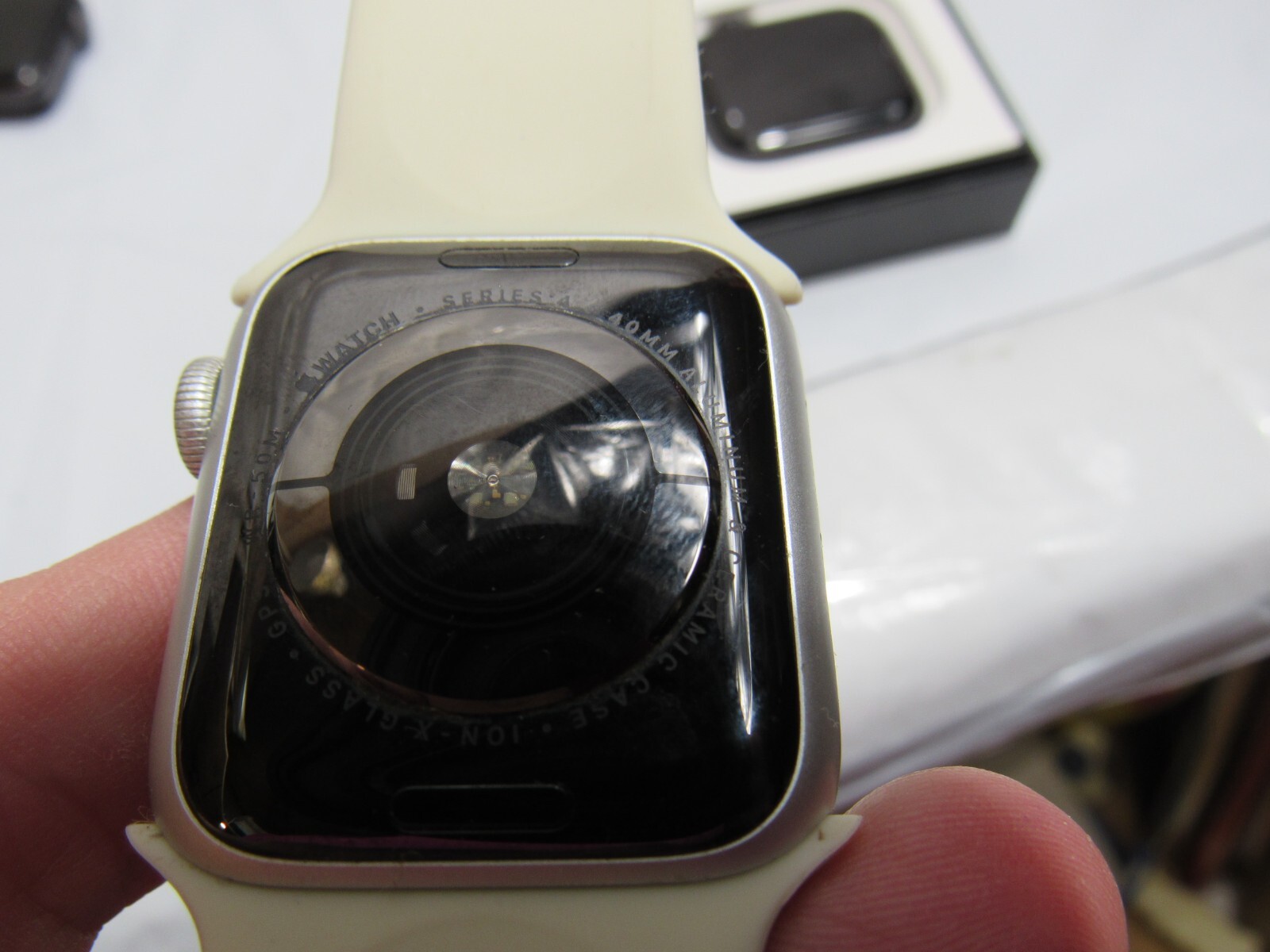 4 Apple Watches Series 1, 3, 4, SE Nike K51K