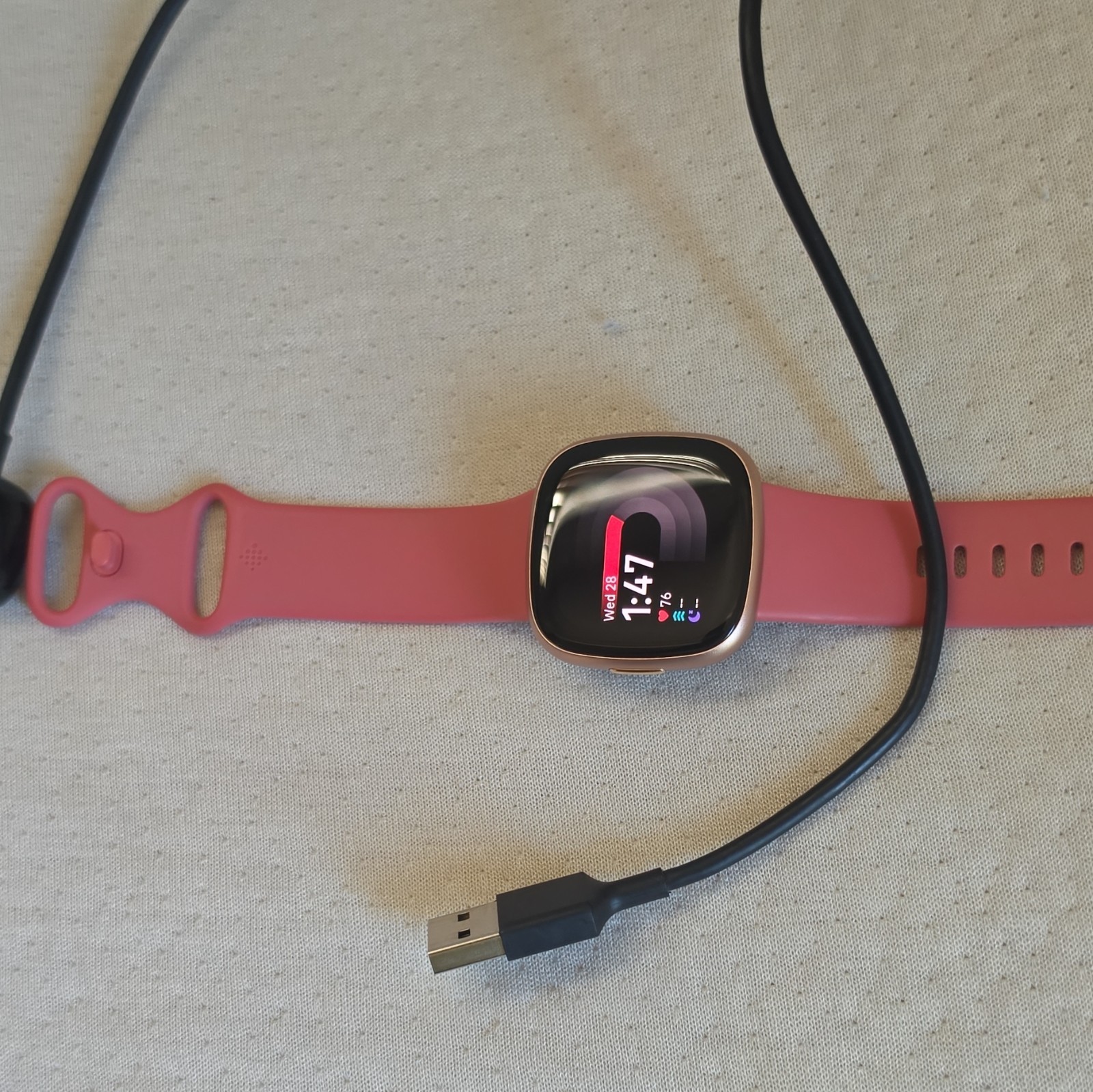 Fitbit Versa 2 Smartwatch 40mm Gold Aluminum Case Pink Silicone Band