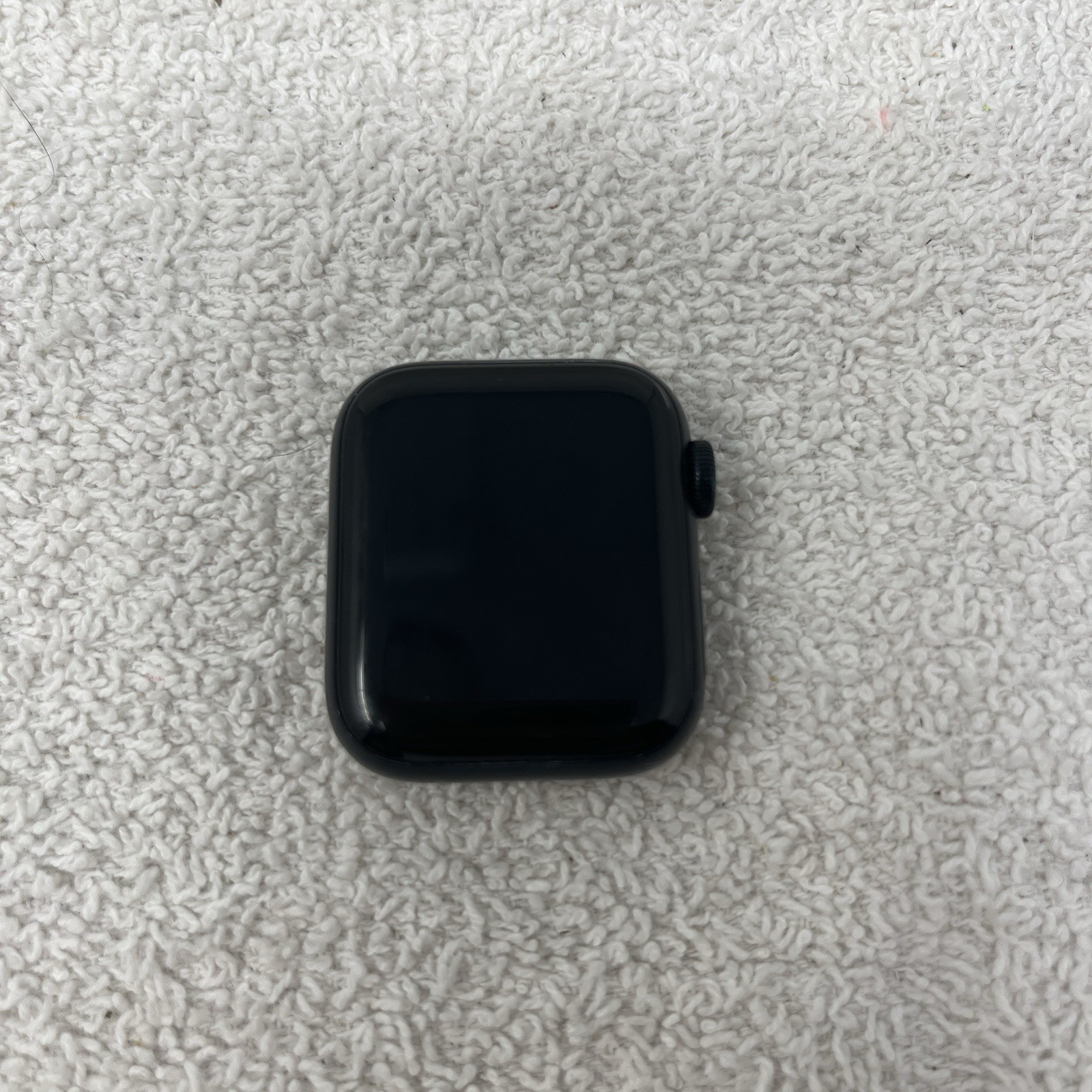 Apple Watch SE 2nd Gen 40MM Aluminum Black A2722 FACE ONLY EXCELLENT LOCKED