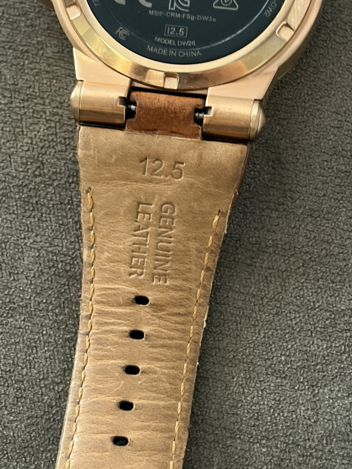 Michael Kors Gold Stainless Steel Smart Watch DW26 brown Leather Band
