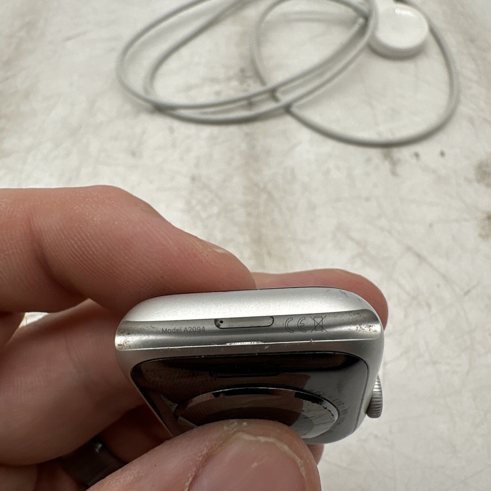 Apple Watch Series 5 A2094 LTE 40MM Silver