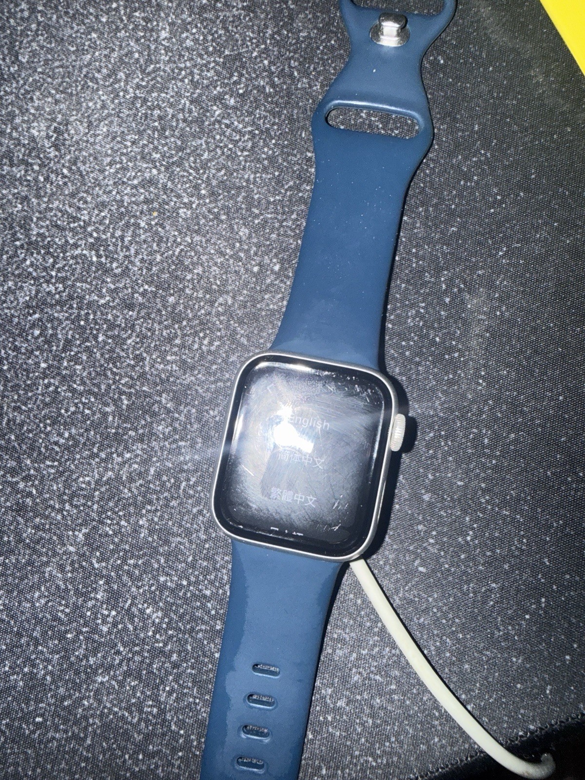 Apple Watch 40mm Silver Aluminum, Blue Silicone Band, Touch Screen 32GB