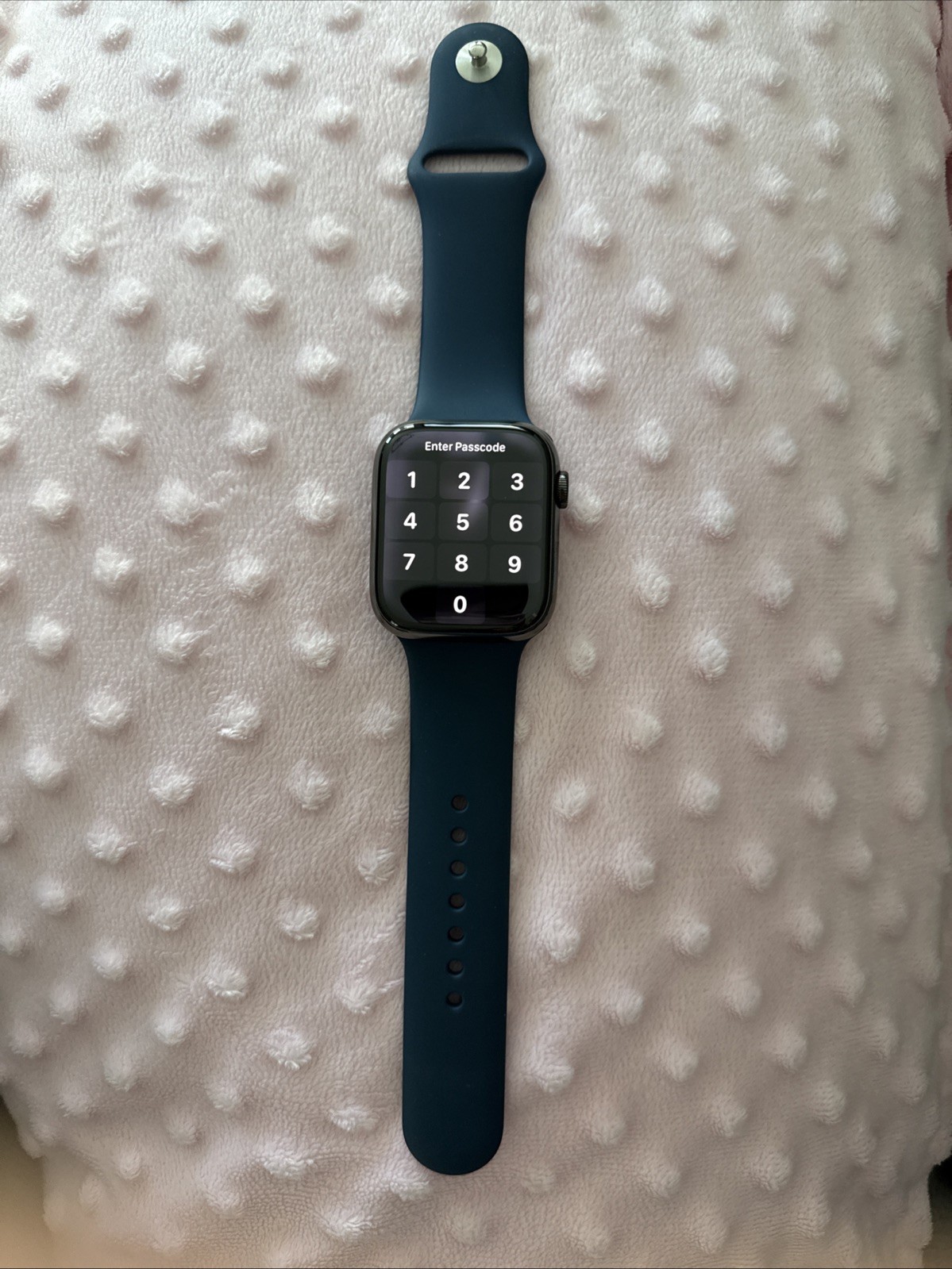 Apple Watch Series 7 Graphite Stainless Steel (GPS + Cellular) 45MM Abyss Blue