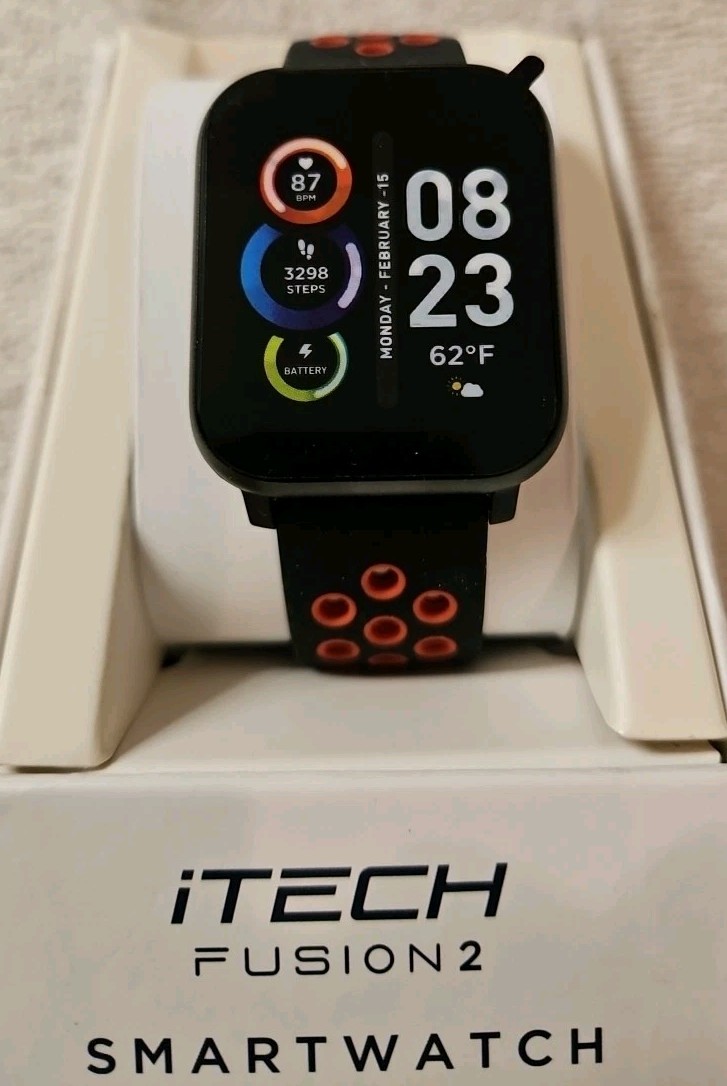 iTech Fushion2 Smartwatch Fitness Tracker Pink And Black Band NOB