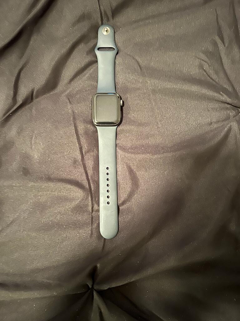 Apple Watch SE 40mm Space Gray Aluminum Case with Black Sport Band – Regular…