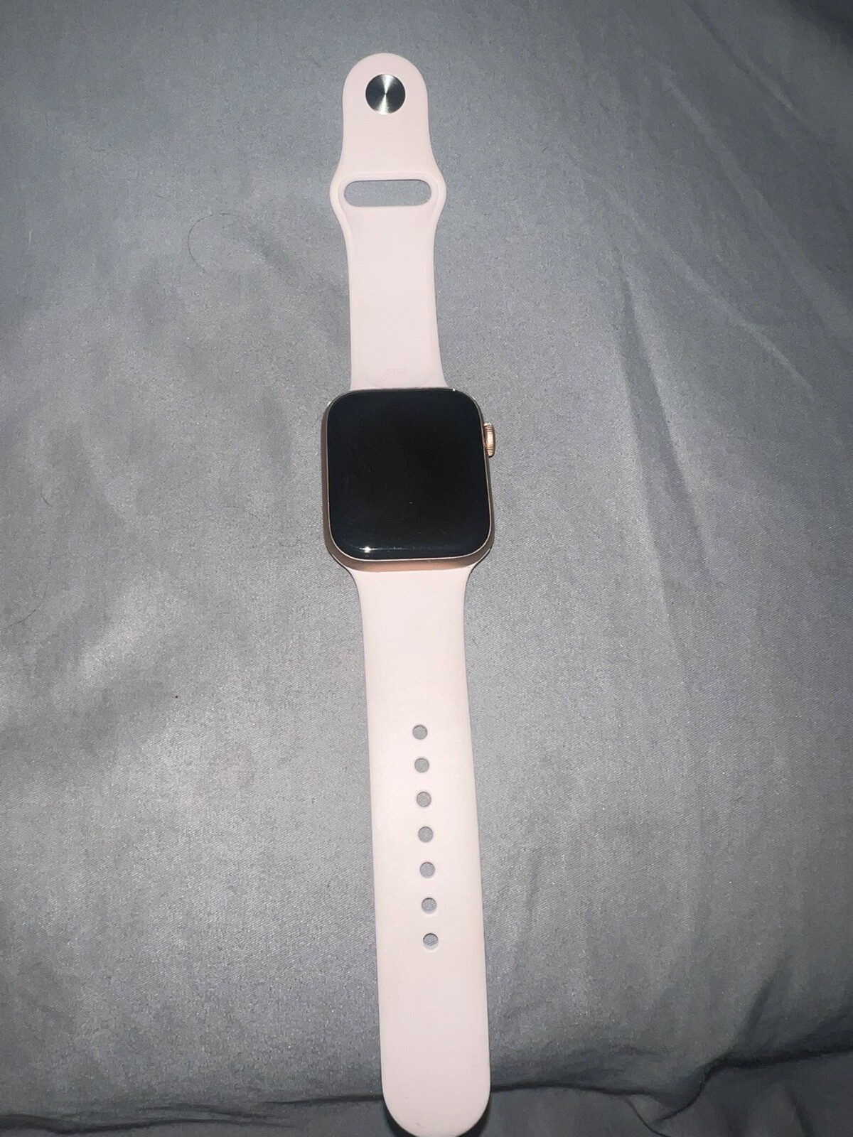 Apple Watch Series 5 40mm Gold Case with Pink Aluminum Band (MWWP2LL/A)