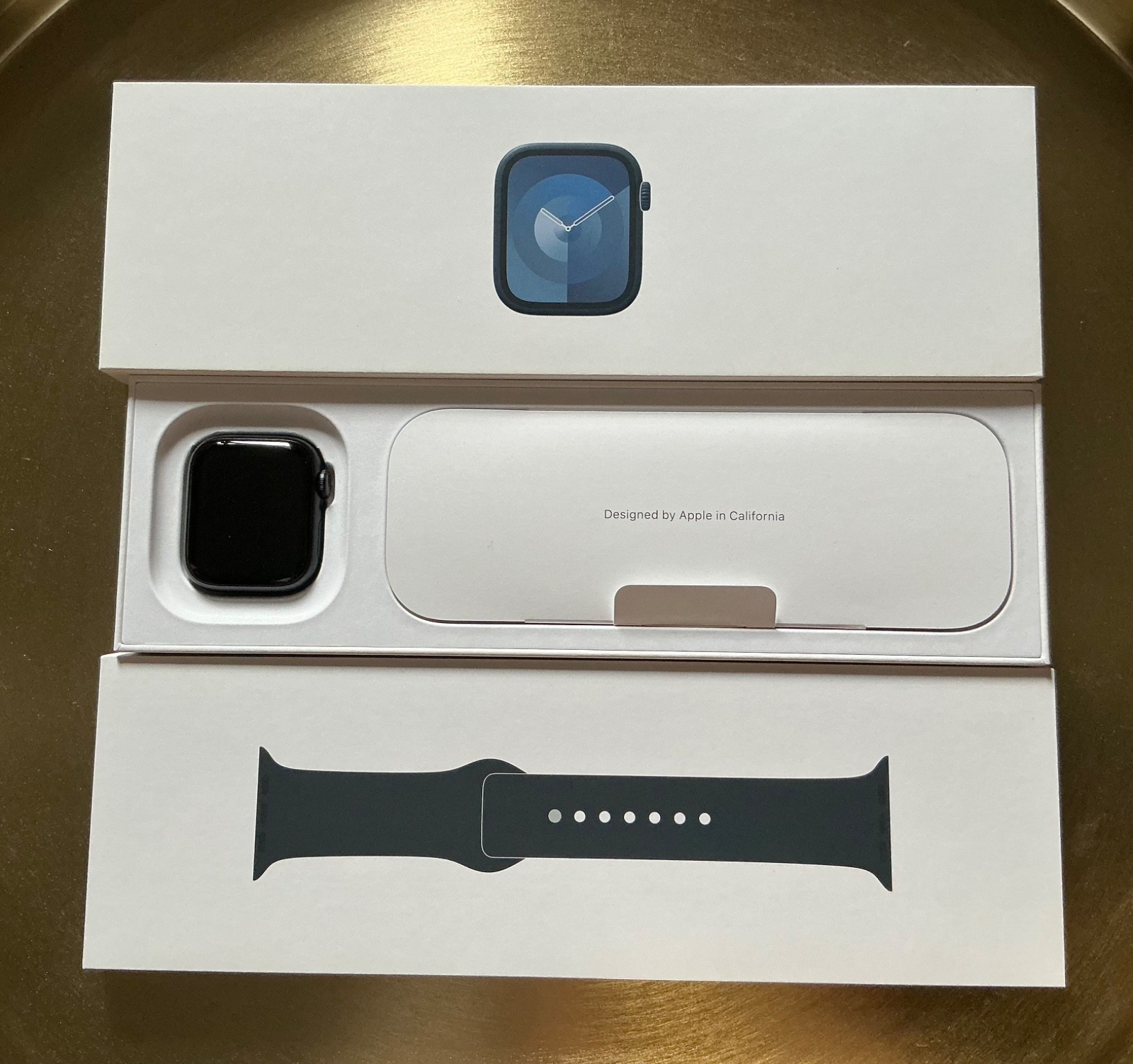 Apple Watch Series 9 41mm Midnight with Sport Band – S/M (Cellular)