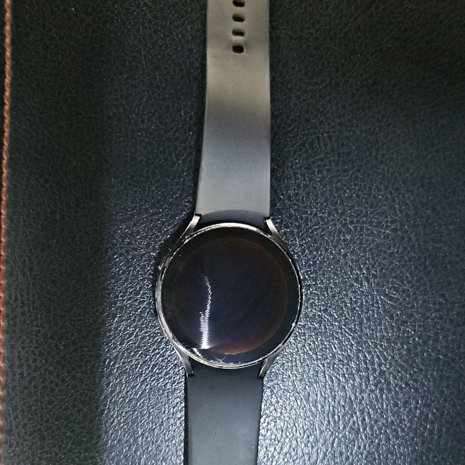 Samsung Galaxy Watch4 SM-R875U AMOLED Touch Water-Resistant Black Silicone Band