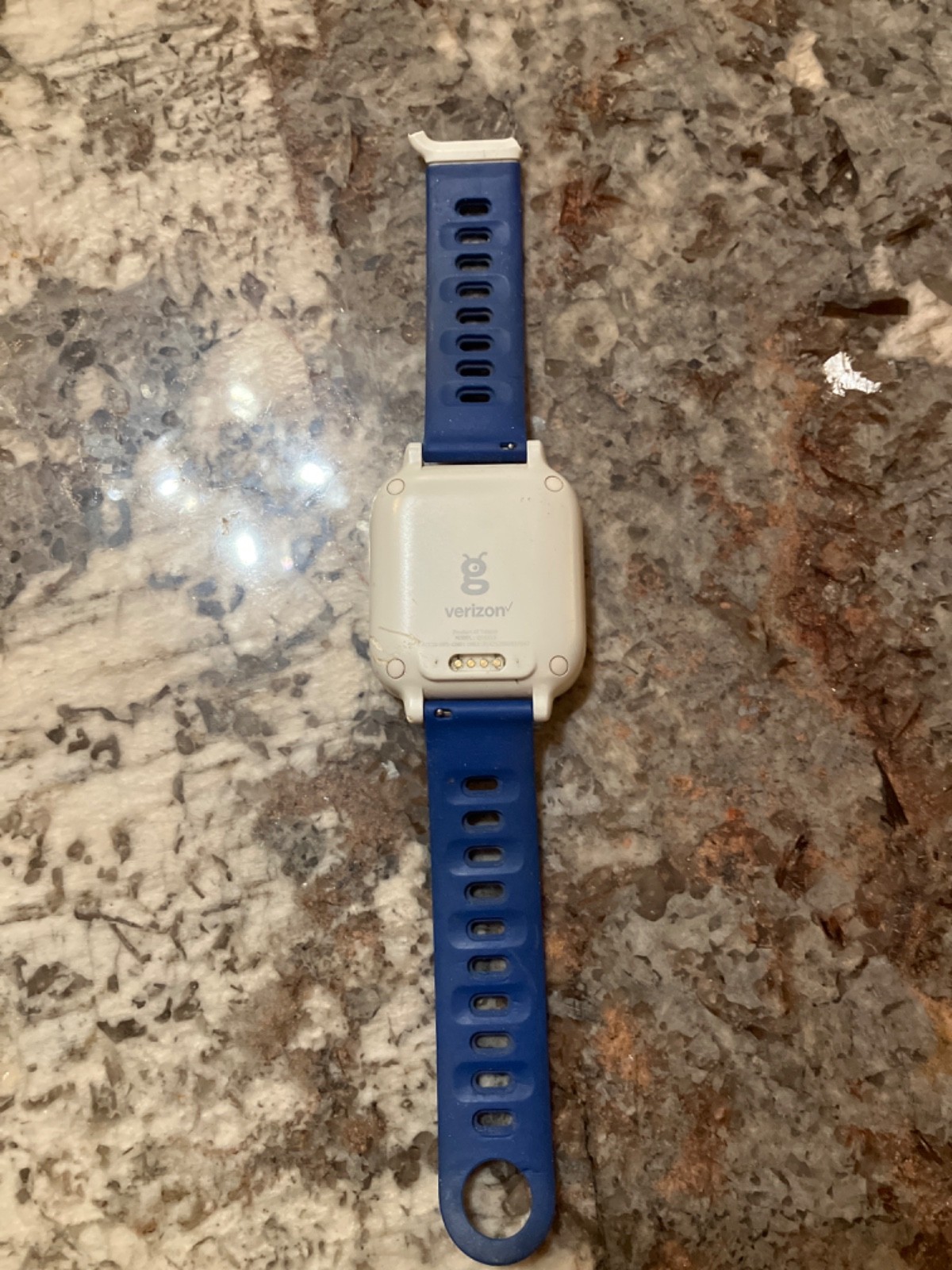 PARTS ONLY Verizon Gizmo 1st Generation Smartwatch Kid Blue White Model QTAX53