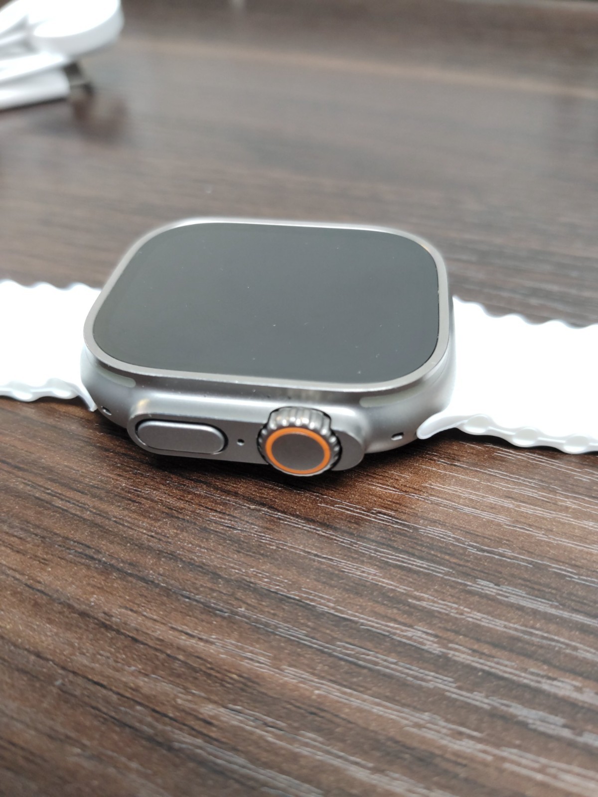 Apple Watch Ultra 2 Smartwatch 49mm Titanium Case GPS+Cellular White Ocean Band