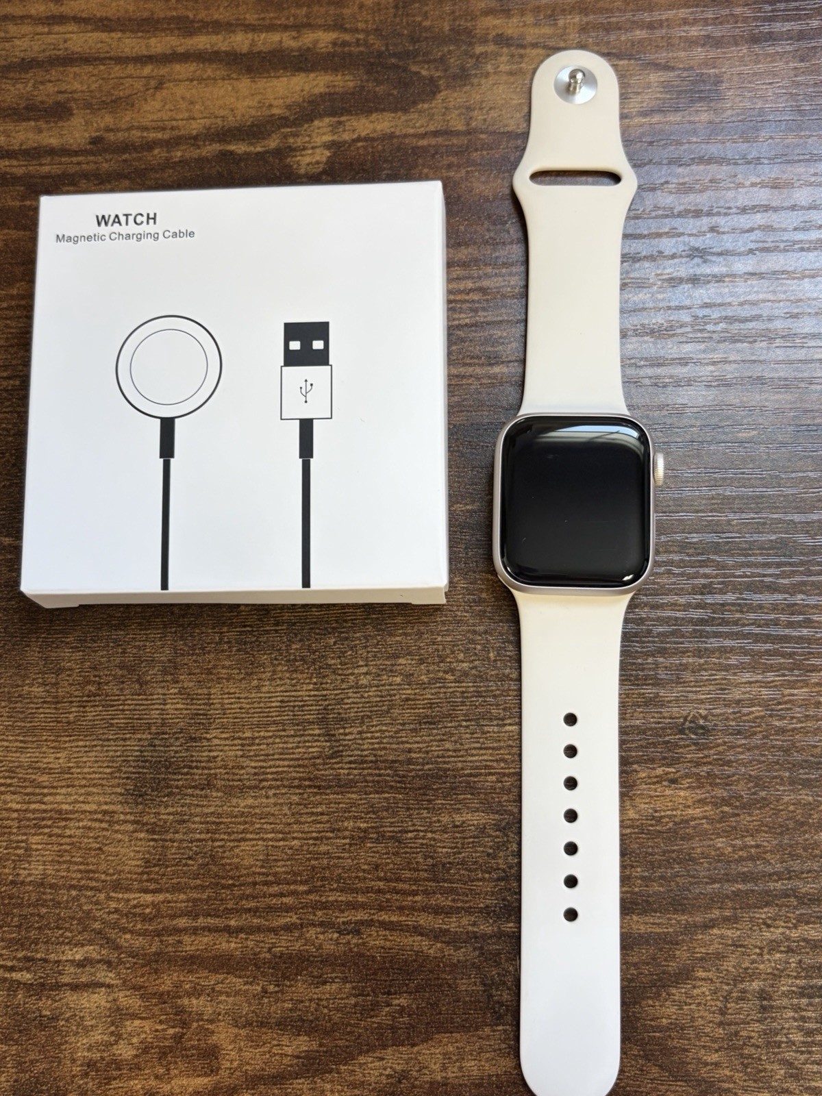 Apple Watch SE 3rd Generation (40mm) Aluminum Case w/Sport Band GPS – Starlight