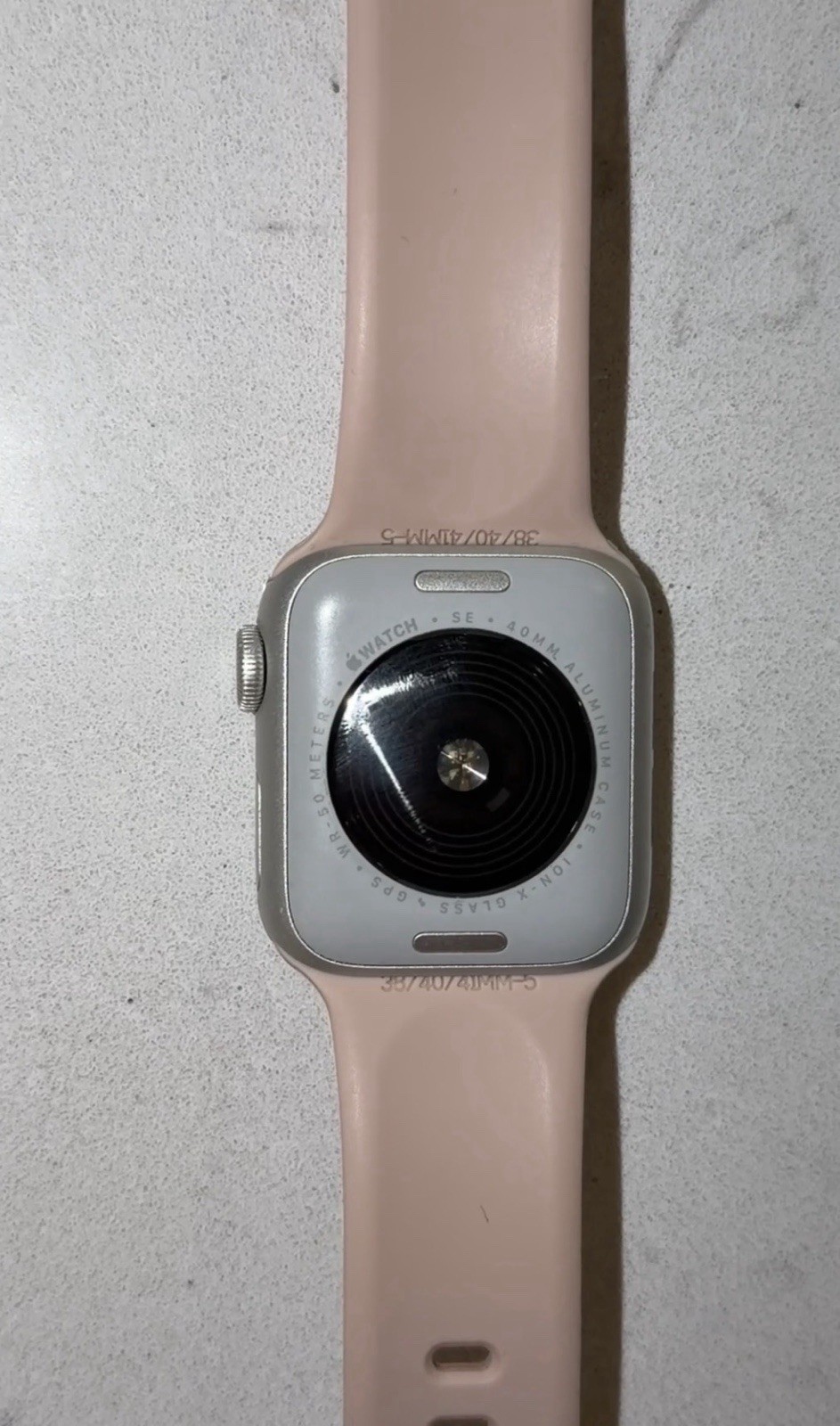 Apple Watch SE 40mm Silver Aluminum GPS 32GB with Pink Silicone Band