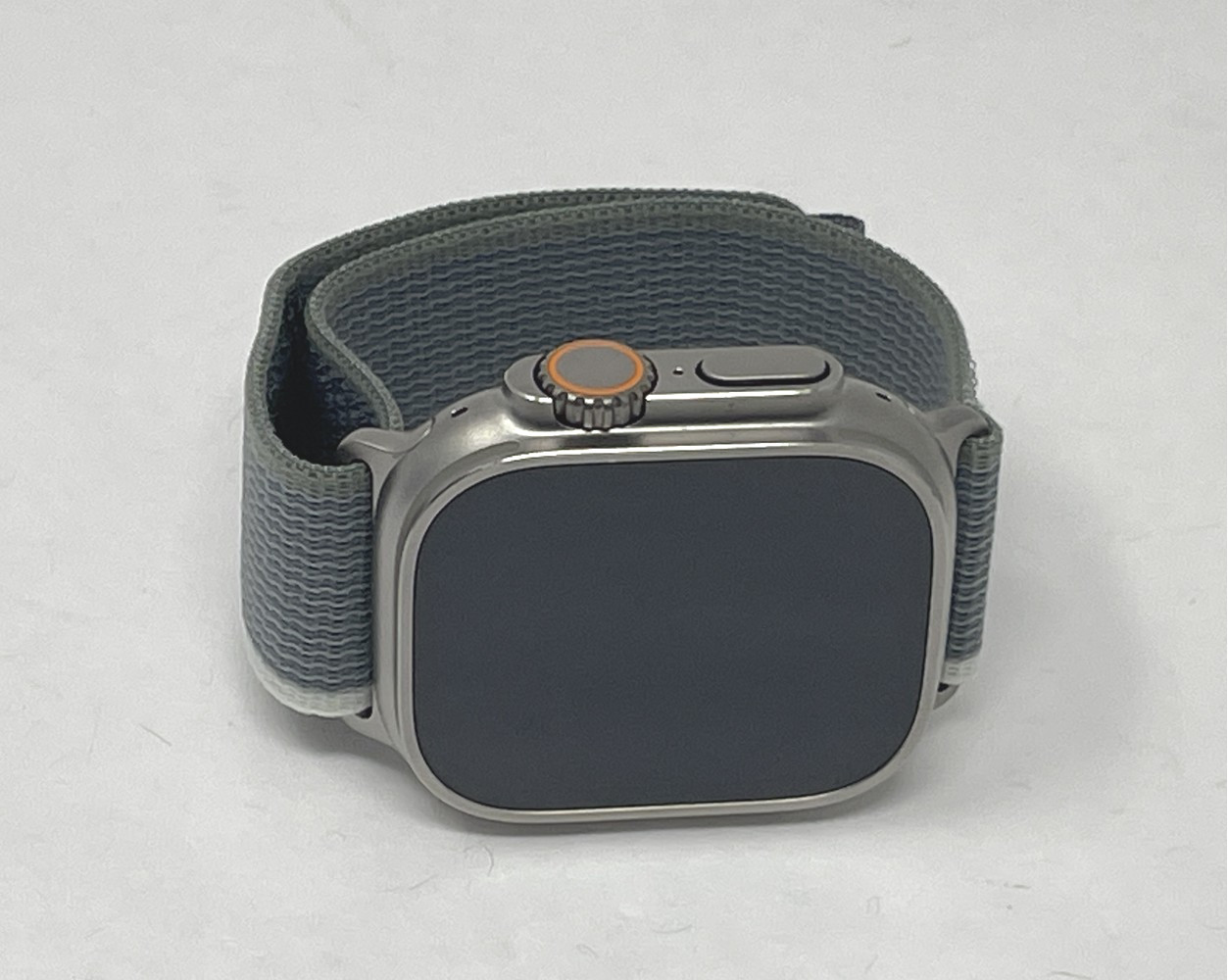 Apple Watch Ultra 2 49MM Titanium with Green/Gray Trail Loop Cellular Very Good