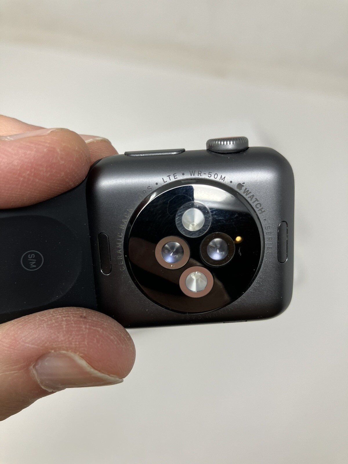 Apple Watch Series 3 GPS 38mm Aluminum Case WR-50M