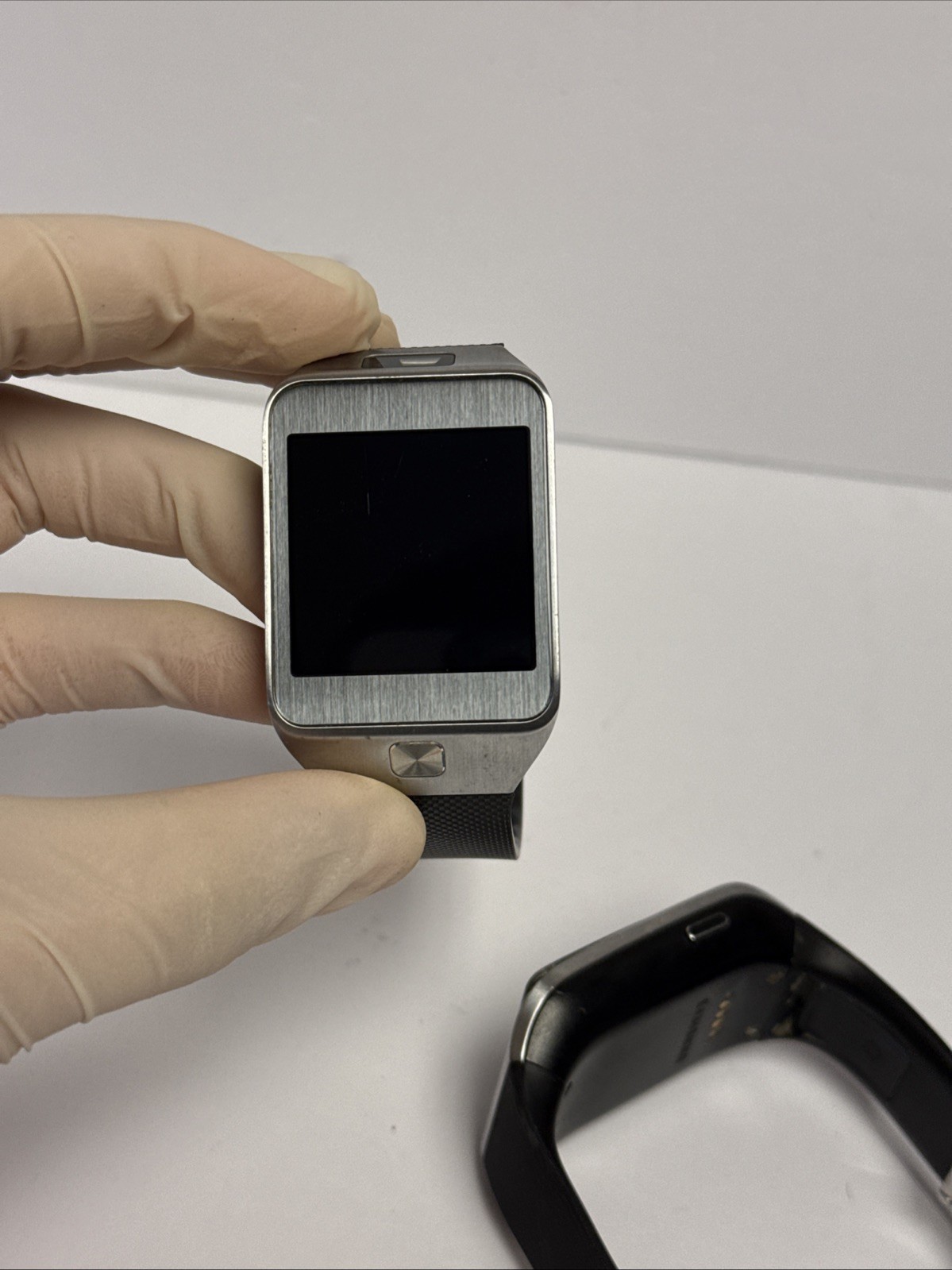 Lot of 2 Samsung Galaxy Gear SM-V700 & R380 Smartwatch Untested For Parts Only