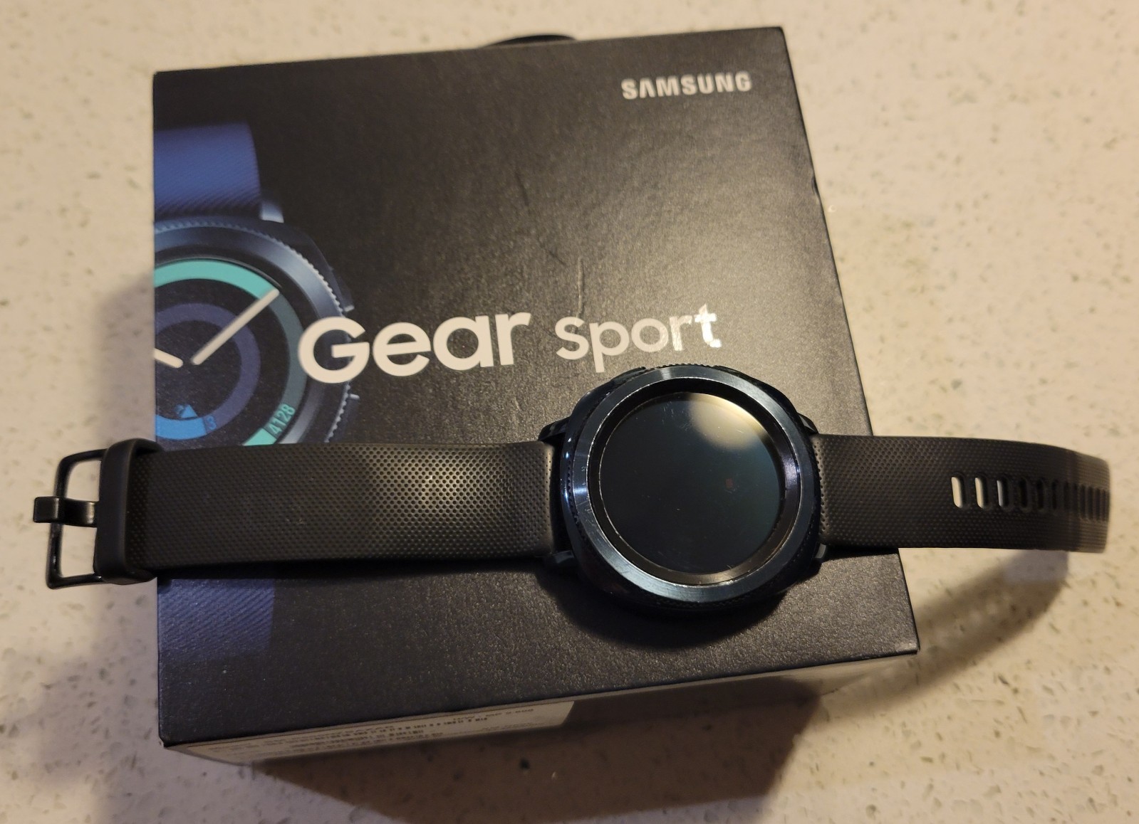 Samsung Gear Sport 44.6mm Black Case Silicone Band (needs battery)