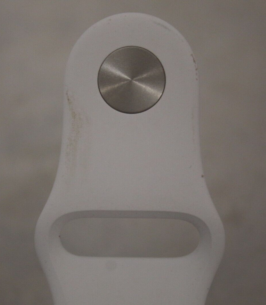 Apple Watch Series 3 38mm silver Aluminum Case with white Band