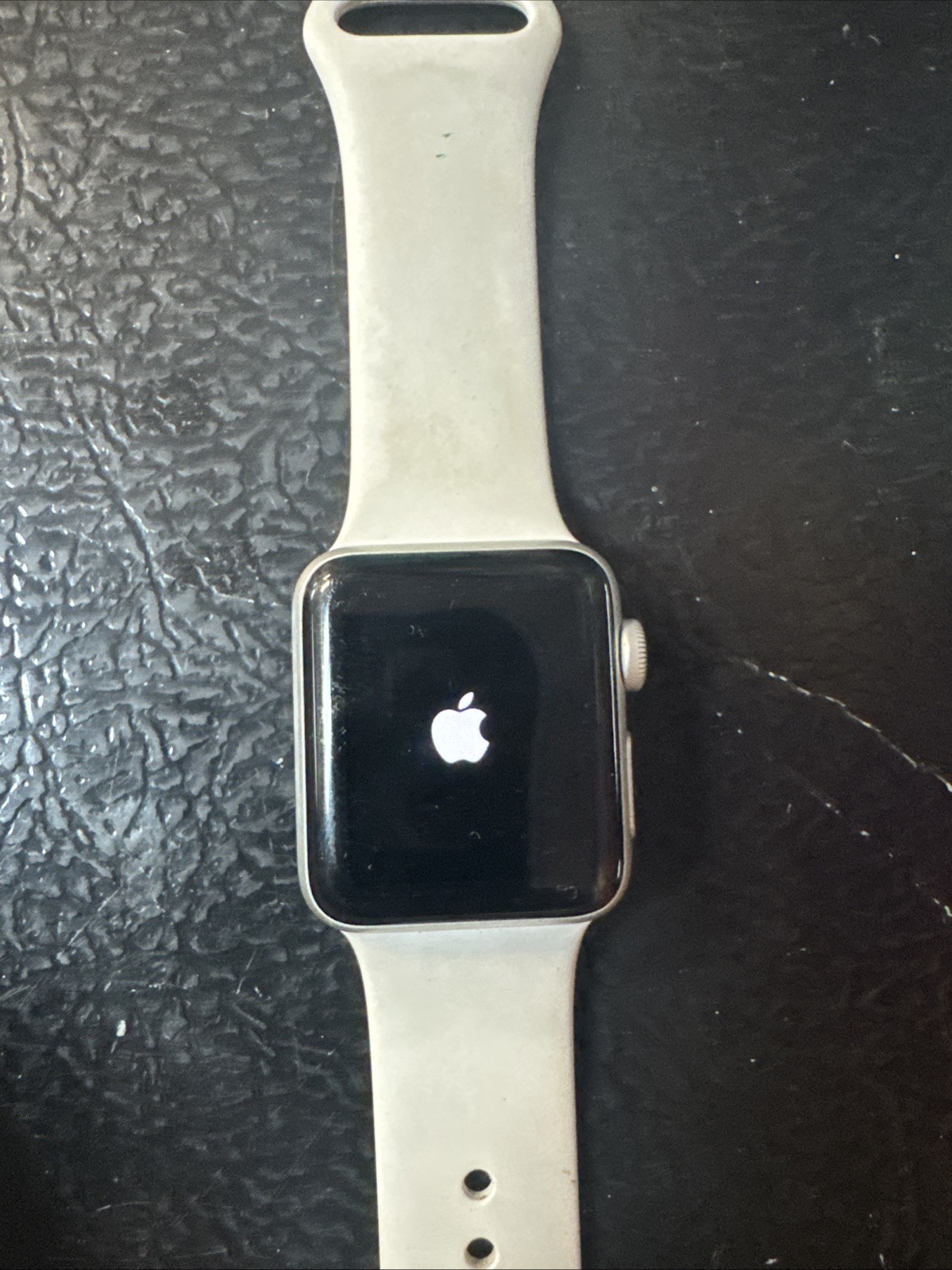 Apple Watch Series 3 38mm GPS WiFi Cellular Connectivity Silver