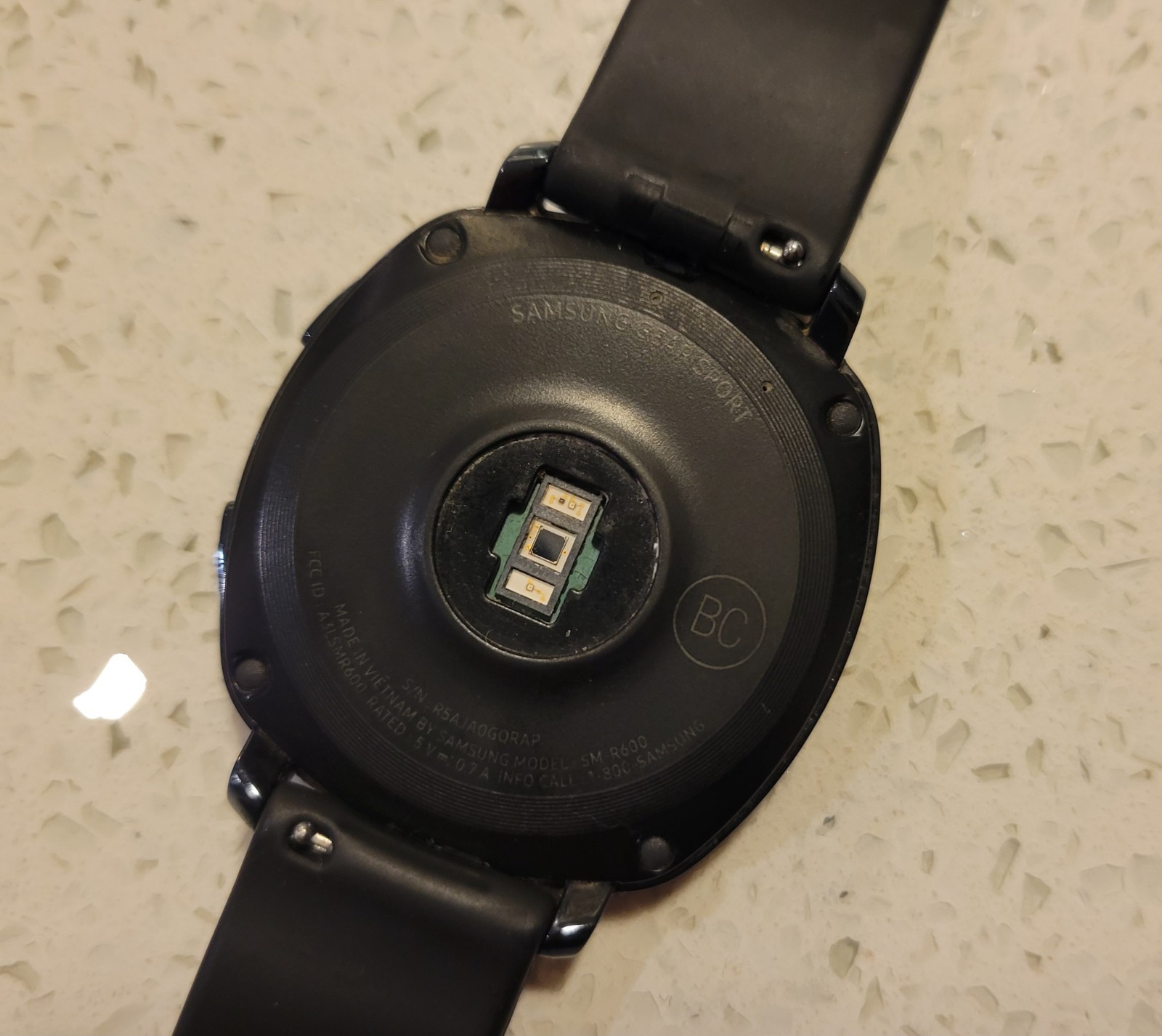 Samsung Gear Sport 44.6mm Black Case Silicone Band (needs battery)