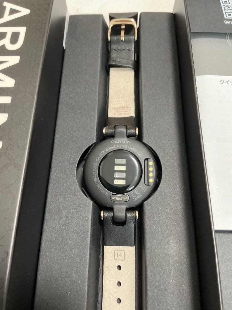 Garmin Lily Classic Black Leather Cream Gold Smartwatch Opened Unused