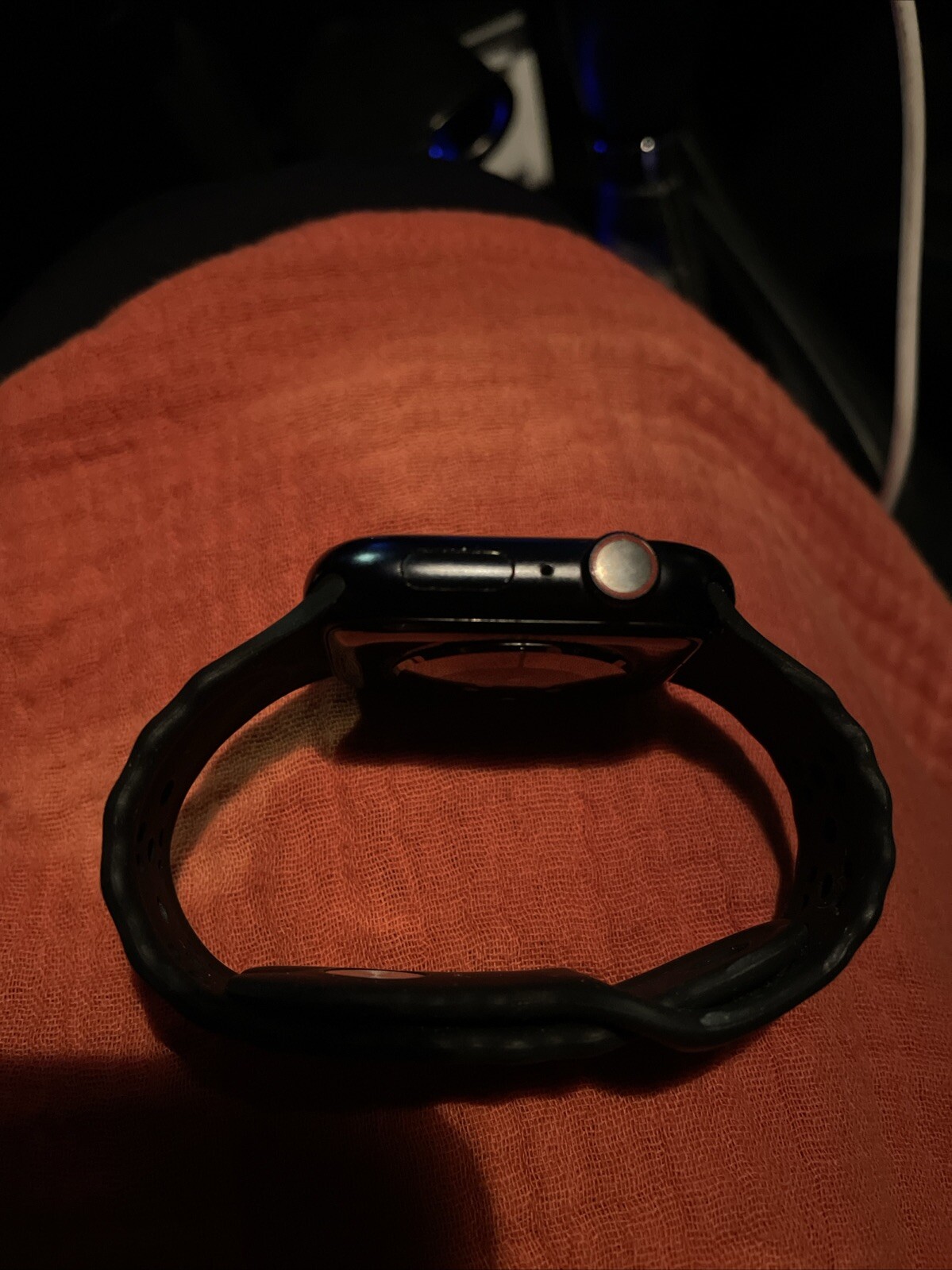 Apple Watch Series 7 45mm Midnight Aluminum Case with Midnight Band (GPS +…