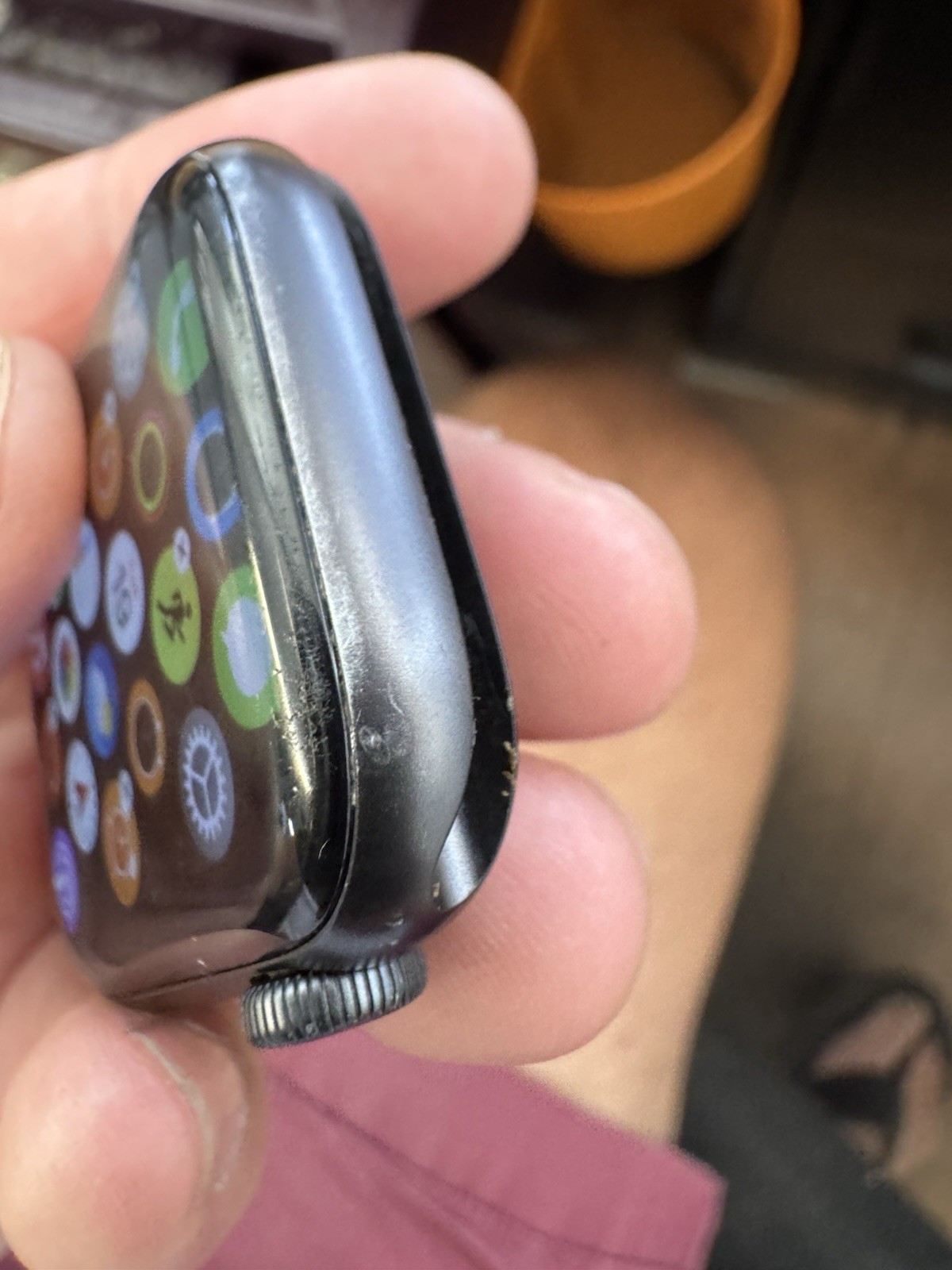 Apple Watch SE 44mm GPS + Cellular Space Gray Aluminum 91% Battery Read Descript