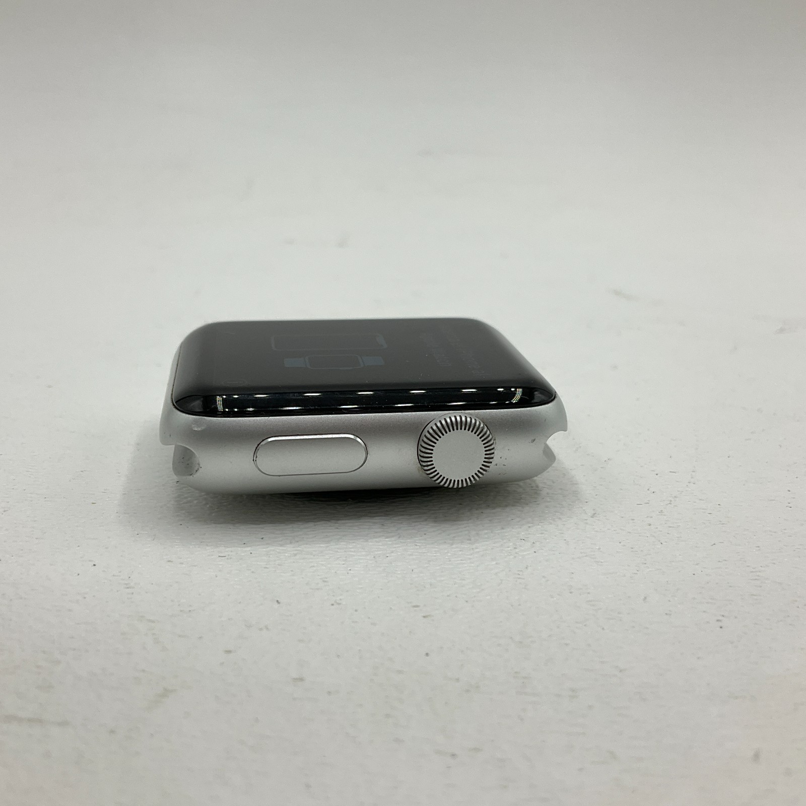 Apple Watch Series 2 GPS 42MM Silver Aluminum Case A1758 with Strap